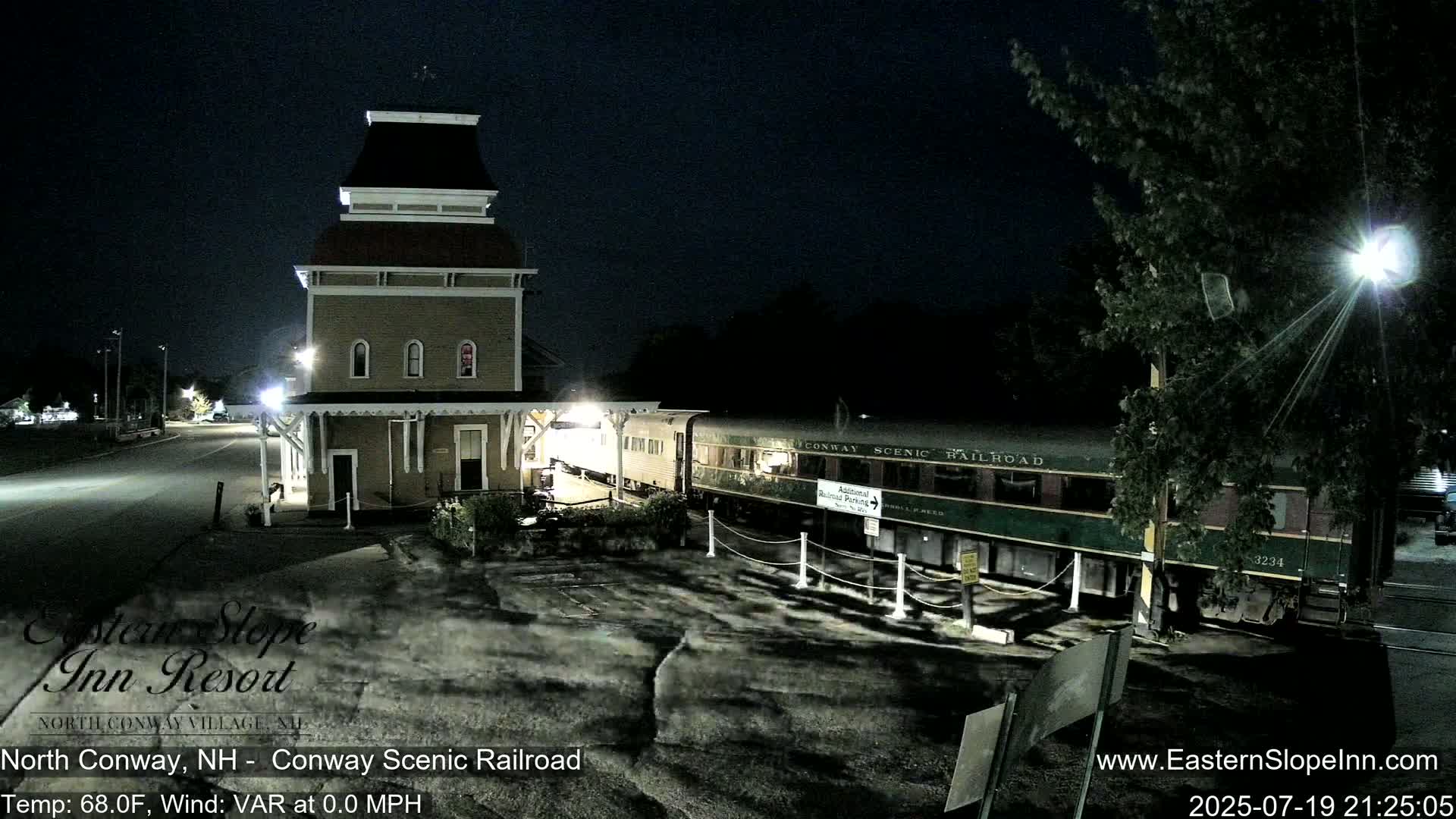 North  Conway, Conway Scenic Railroad Station Live Cam - Conway, Carroll, New Hampshire, USA