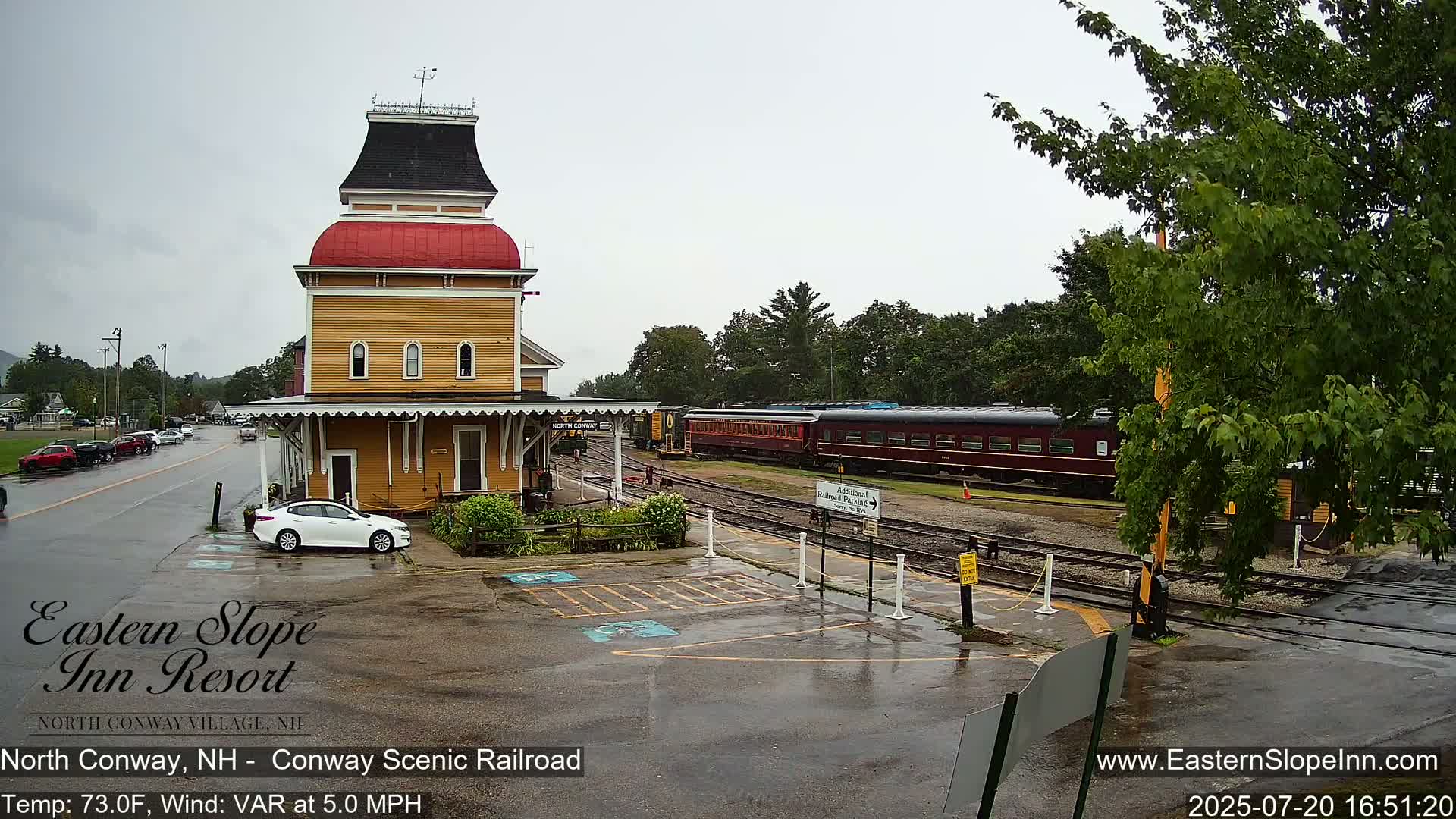 North  Conway, Conway Scenic Railroad Station Live Cam - Conway, Carroll, New Hampshire, USA