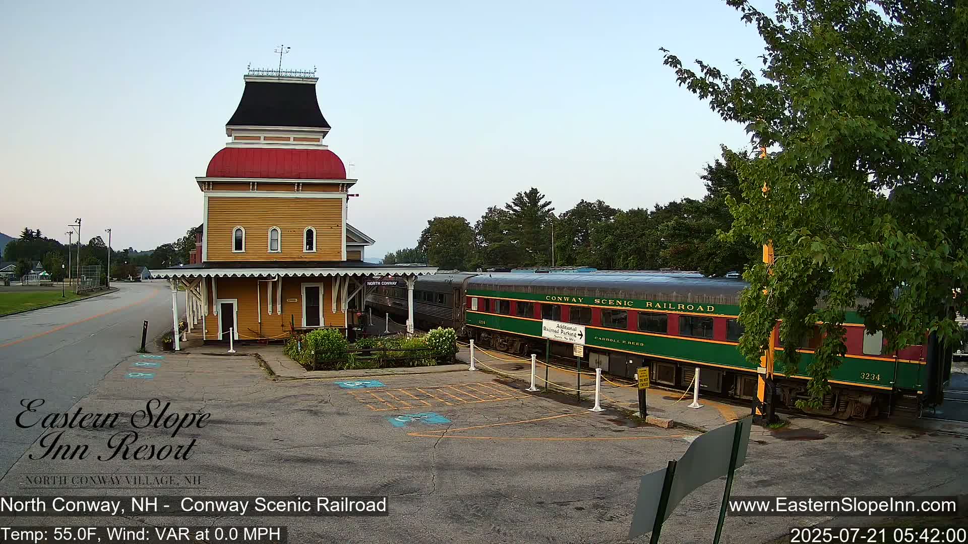North  Conway, Conway Scenic Railroad Station Live Cam - Conway, Carroll, New Hampshire, USA