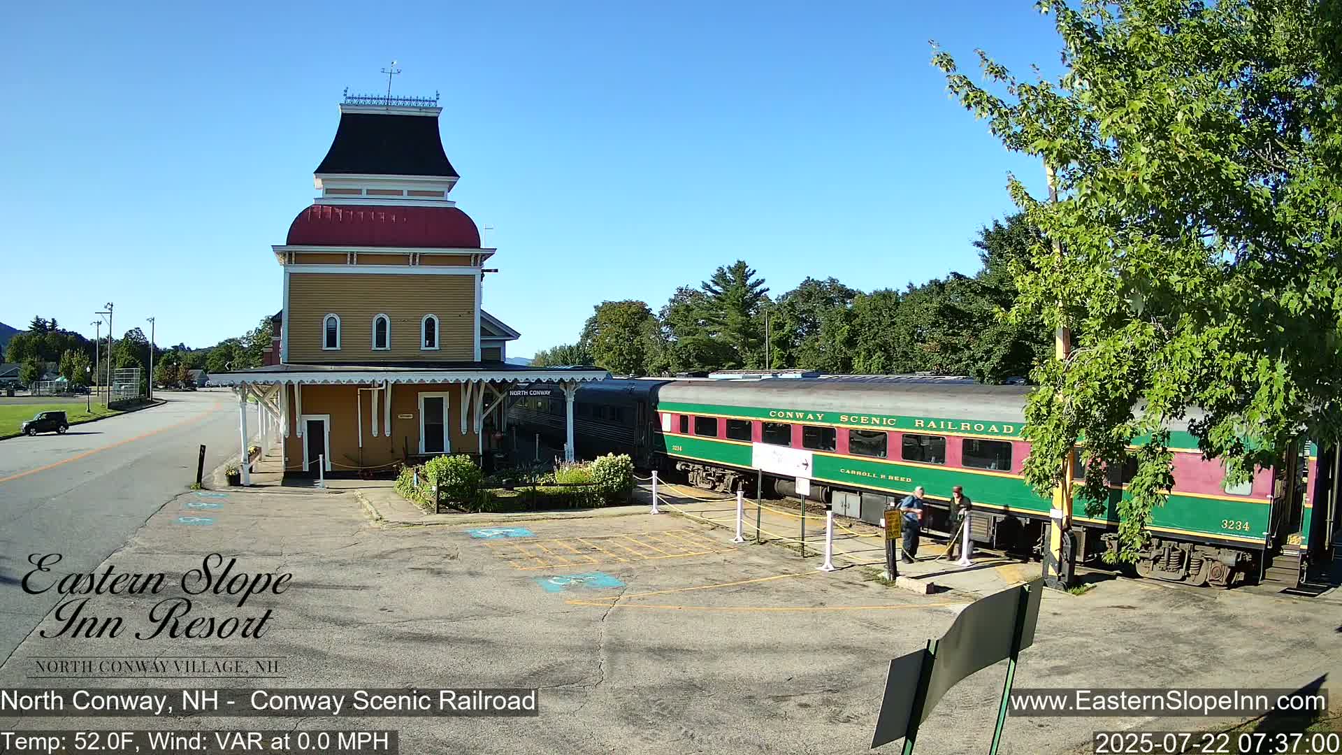 North  Conway, Conway Scenic Railroad Station Live Cam - Conway, Carroll, New Hampshire, USA