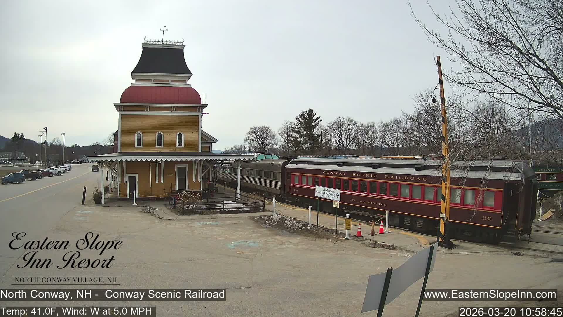 North  Conway, Conway Scenic Railroad Station Live Cam - Conway, Carroll, New Hampshire, USA