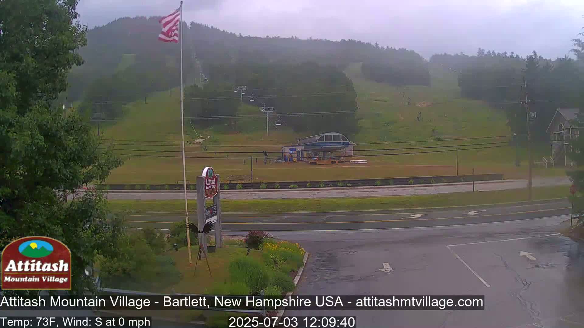 Attitash Mountain Village & Ski Slopes Live Cam - Bartlett, Carroll, New Hampshire, USA