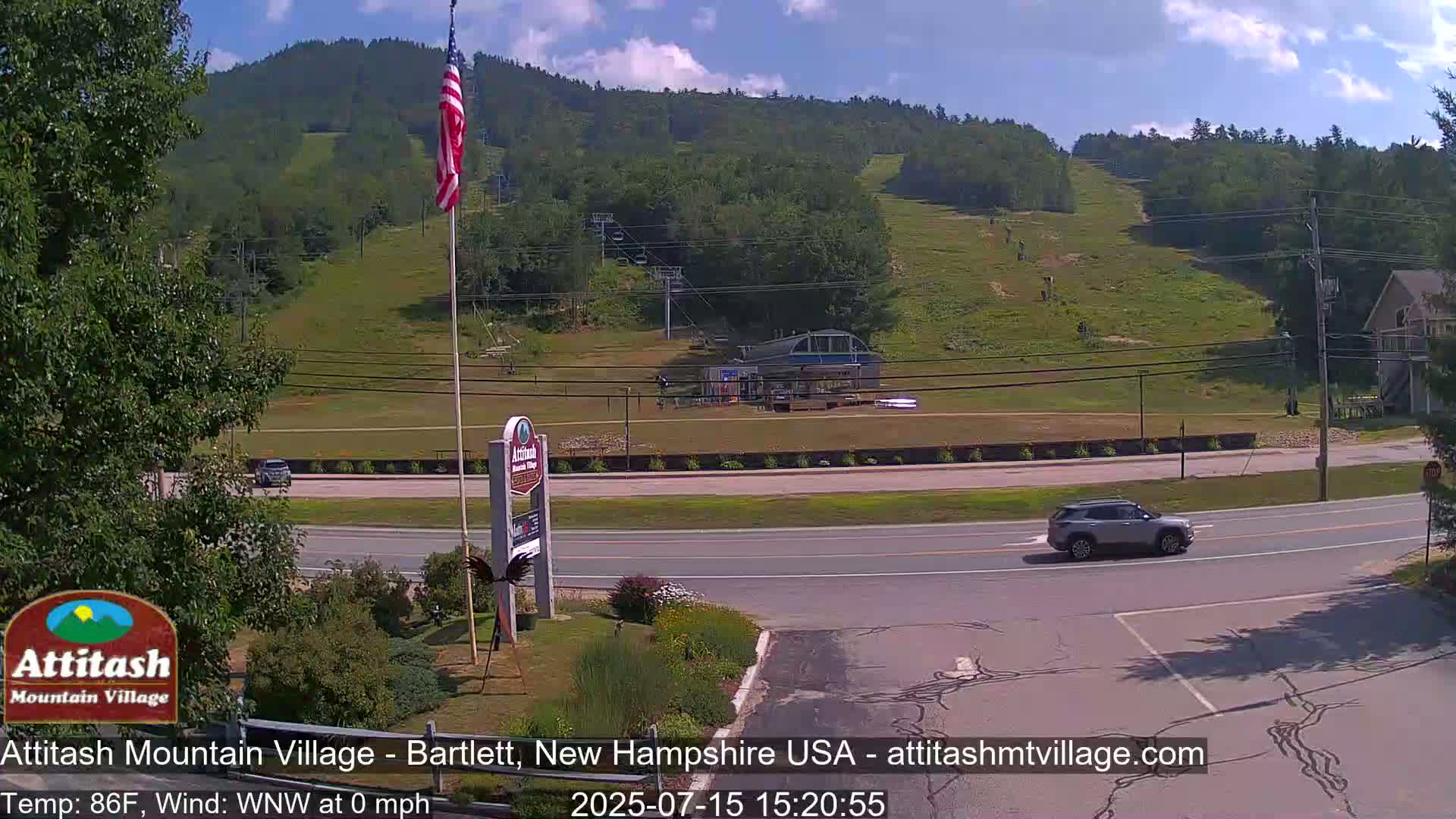 Attitash Mountain Village & Ski Slopes Live Cam - Bartlett, Carroll, New Hampshire, USA