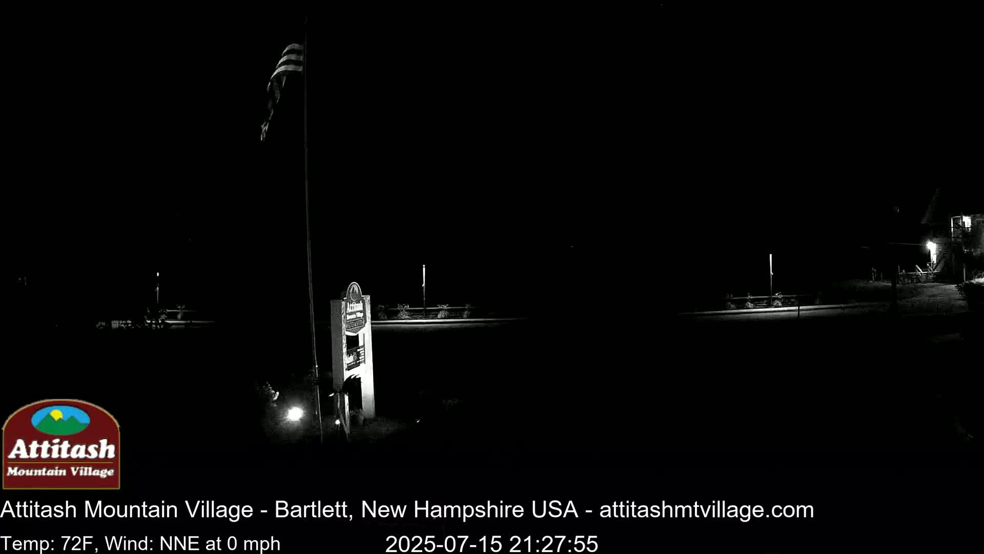 Attitash Mountain Village & Ski Slopes Live Cam - Bartlett, Carroll, New Hampshire, USA