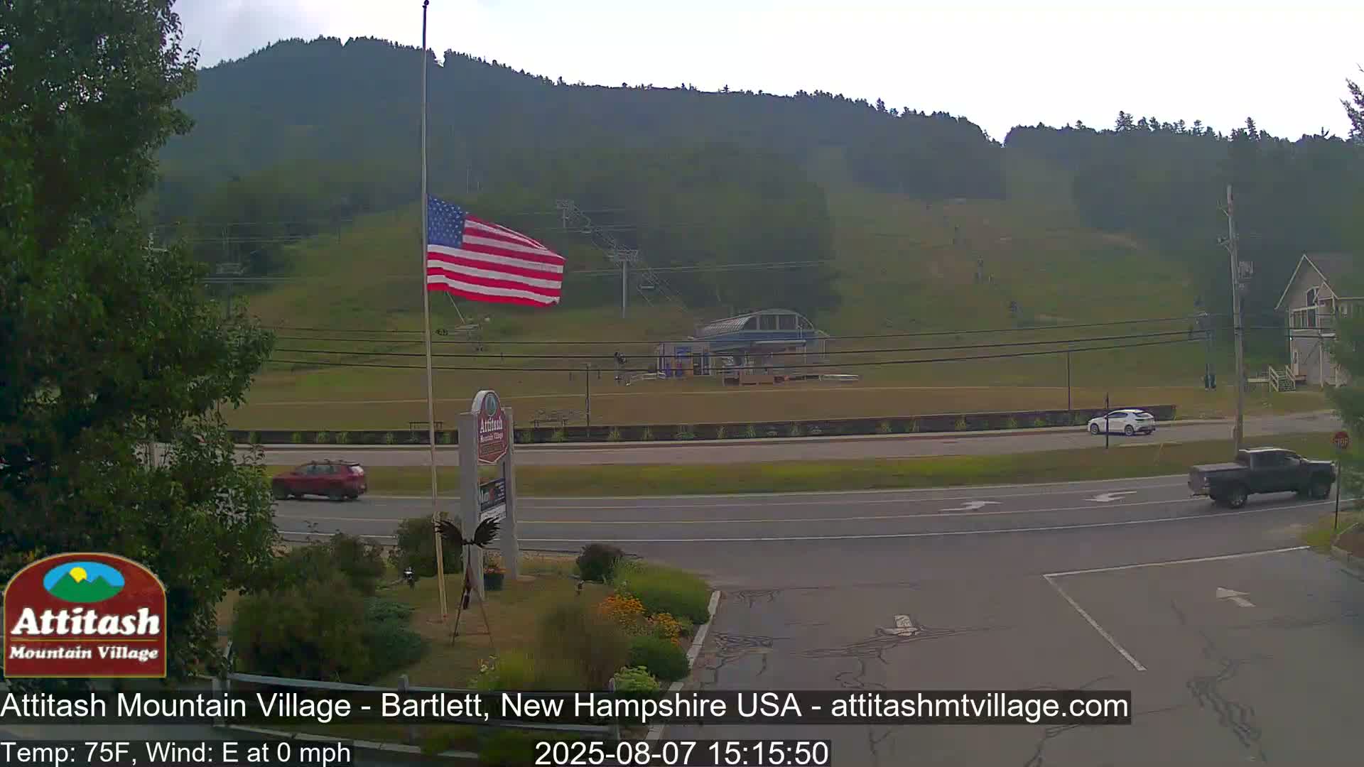Attitash Mountain Village & Ski Slopes Live Cam - Bartlett, Carroll, New Hampshire, USA