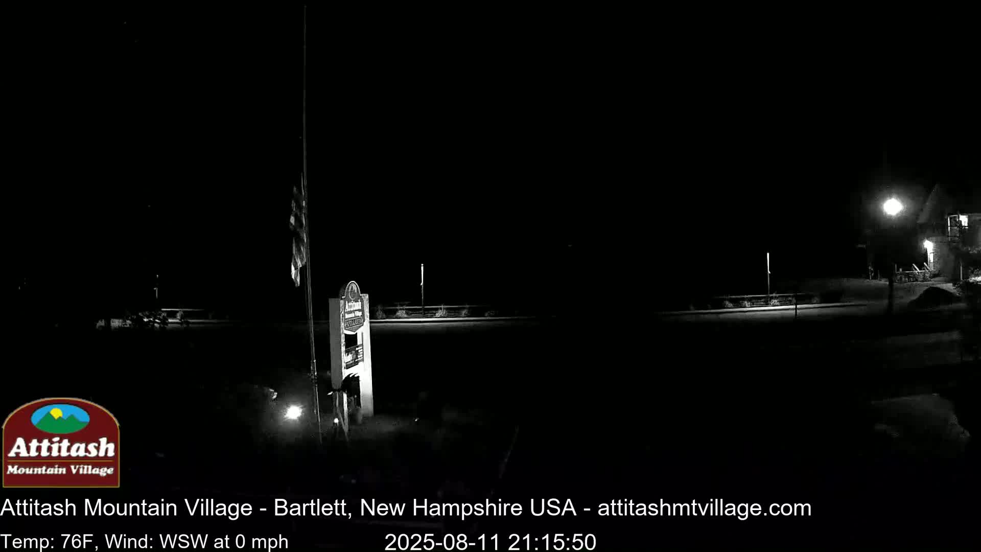 Attitash Mountain Village & Ski Slopes Live Cam - Bartlett, Carroll, New Hampshire, USA