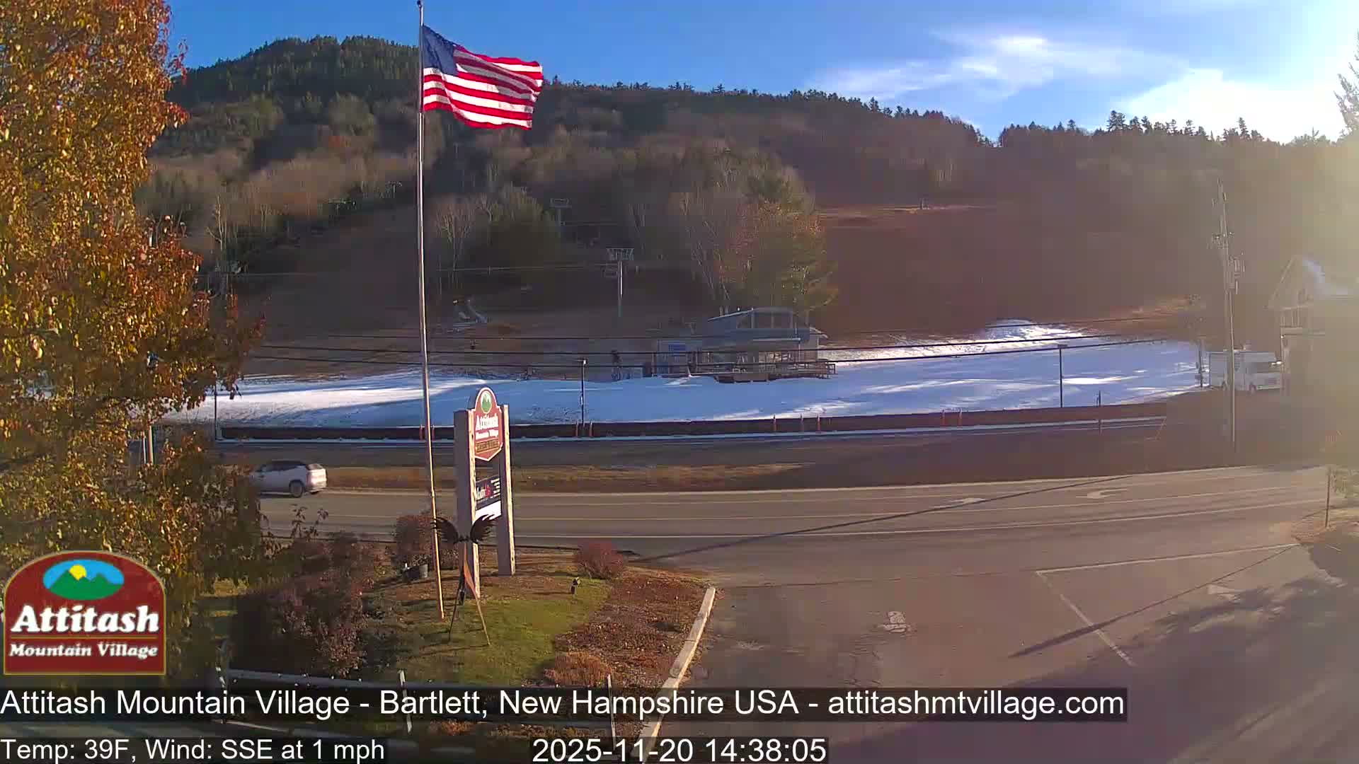Attitash Mountain Village & Ski Slopes Live Cam - Bartlett, Carroll, New Hampshire, USA