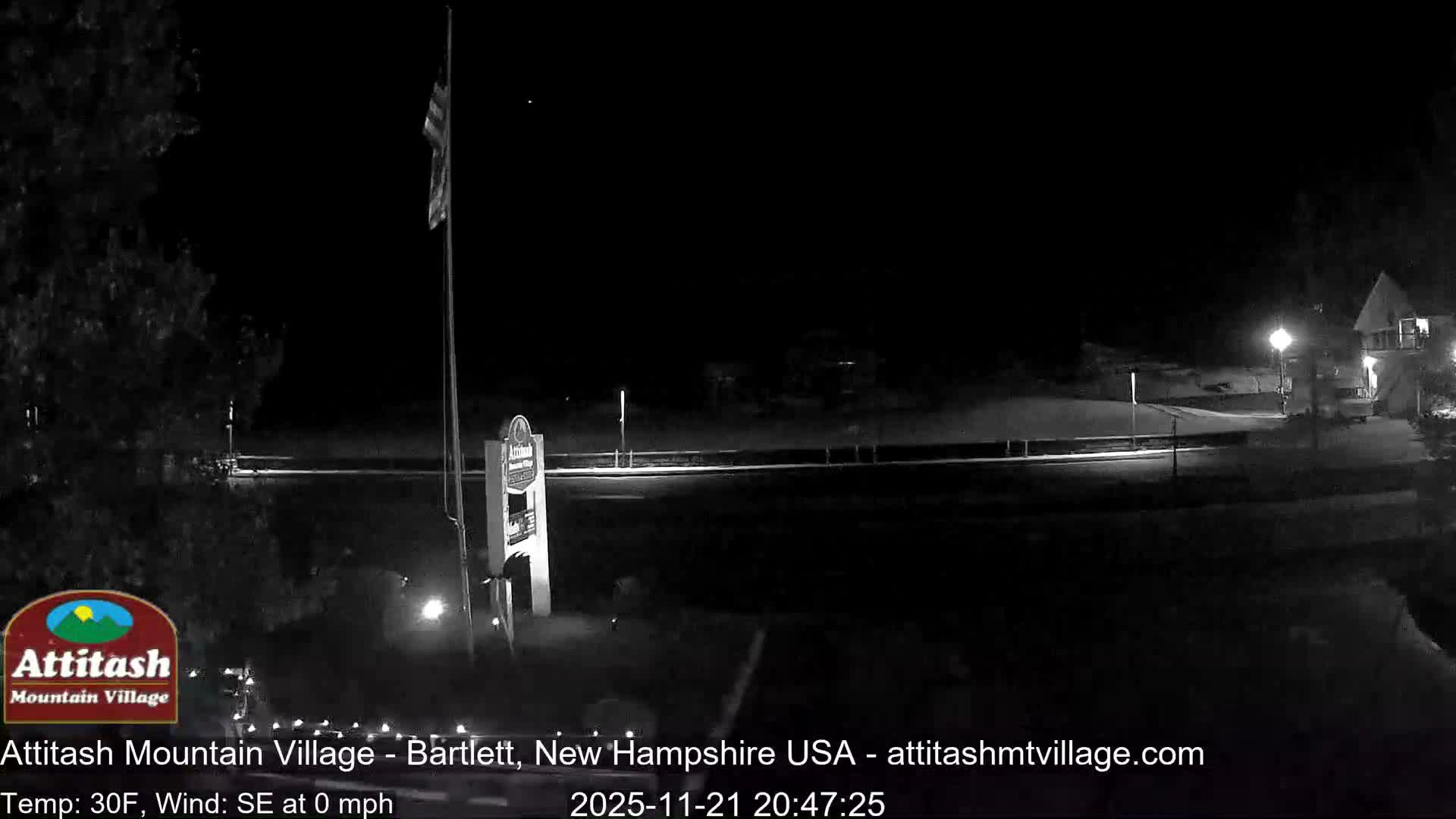 Attitash Mountain Village & Ski Slopes Live Cam - Bartlett, Carroll, New Hampshire, USA