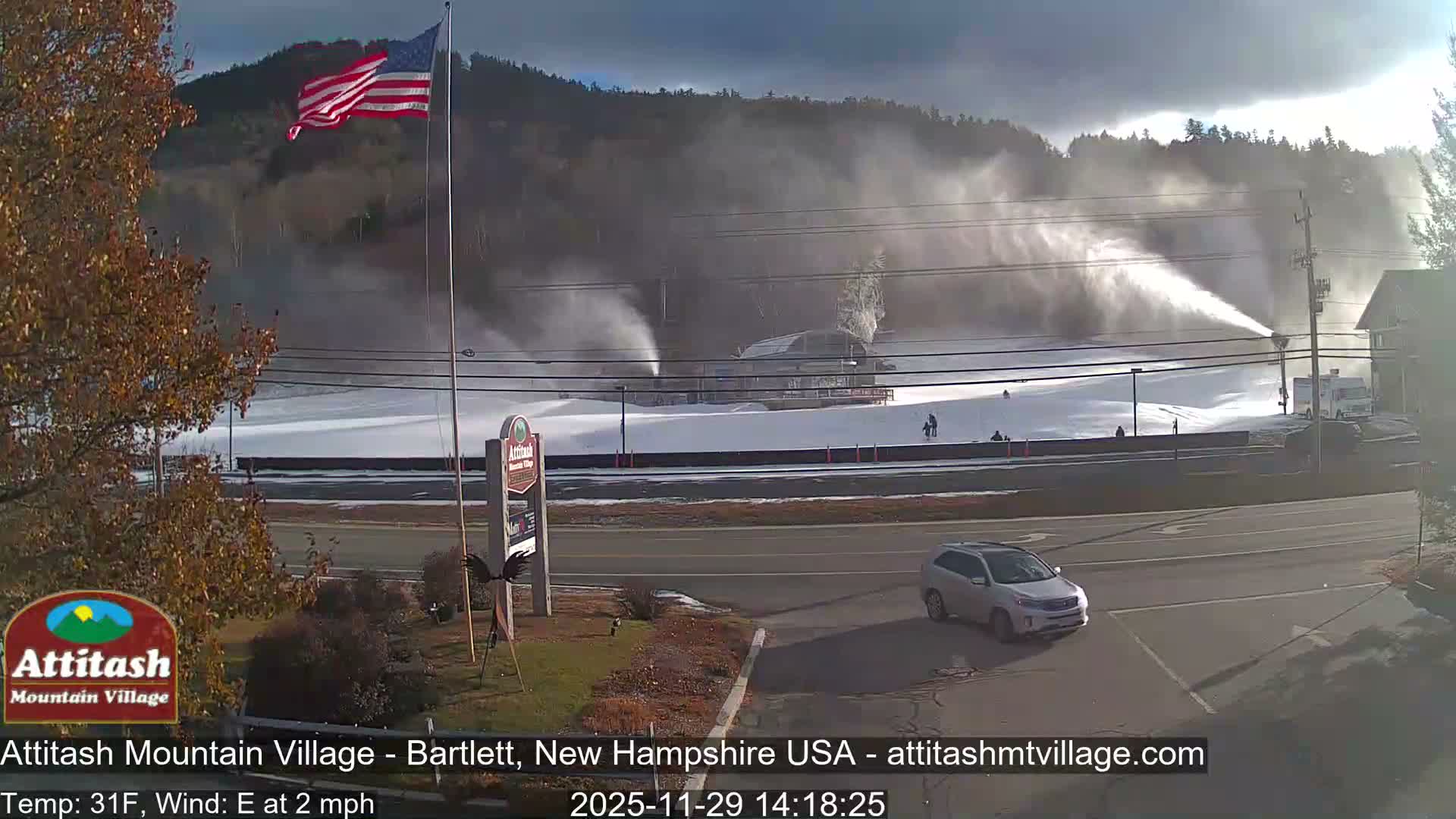 Attitash Mountain Village & Ski Slopes Live Cam - Bartlett, Carroll, New Hampshire, USA