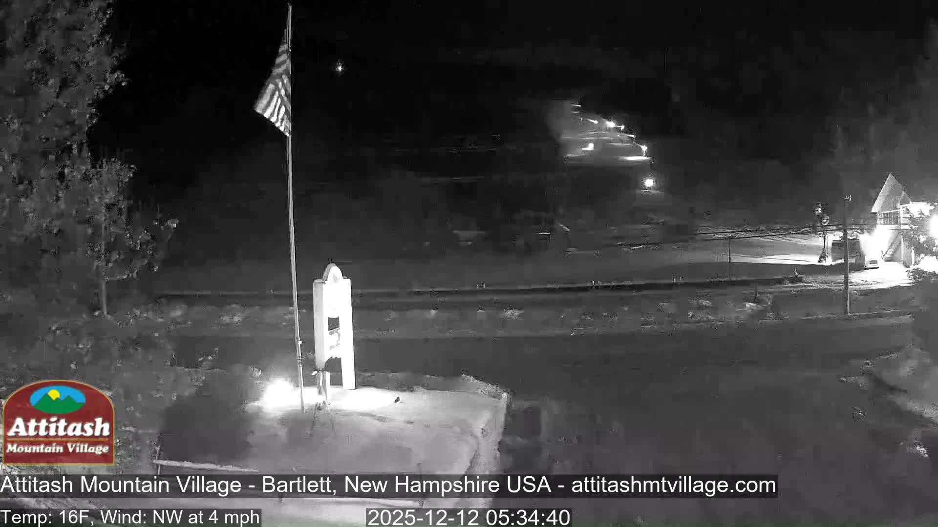 Attitash Mountain Village & Ski Slopes Live Cam - Bartlett, Carroll, New Hampshire, USA