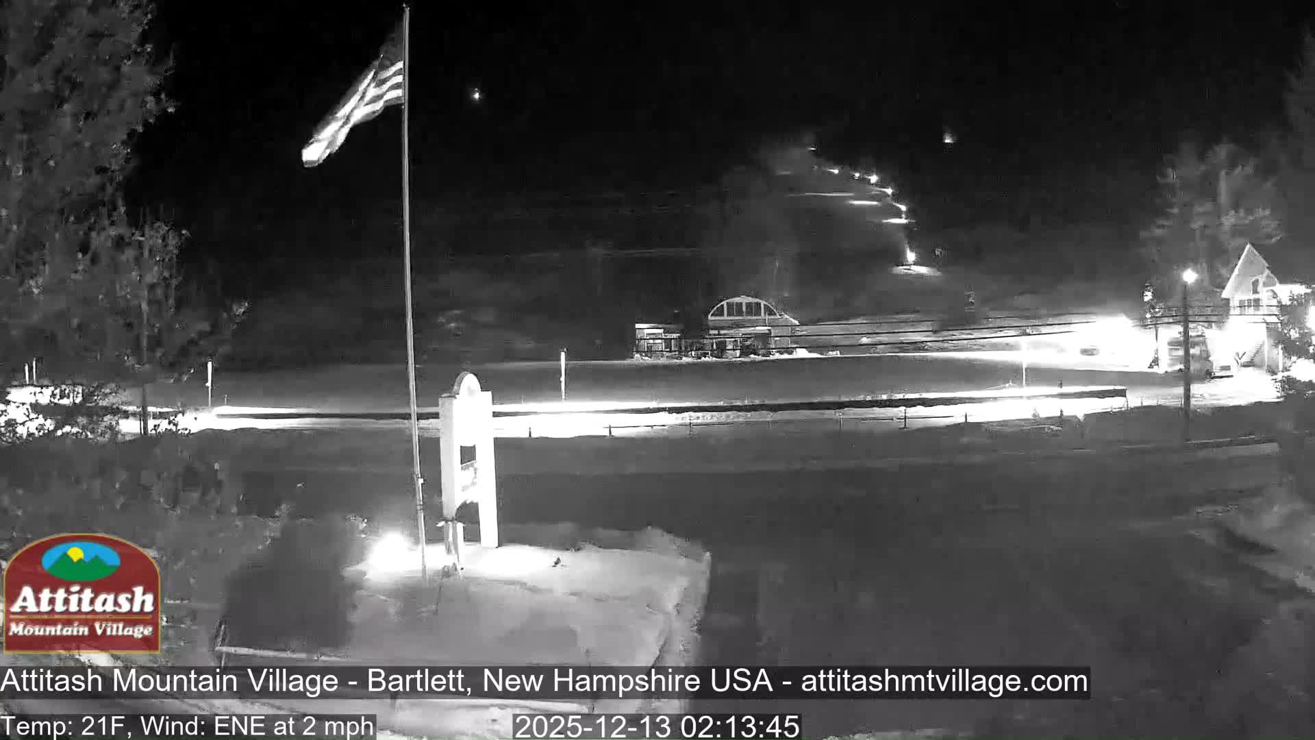 Attitash Mountain Village & Ski Slopes Live Cam - Bartlett, Carroll, New Hampshire, USA