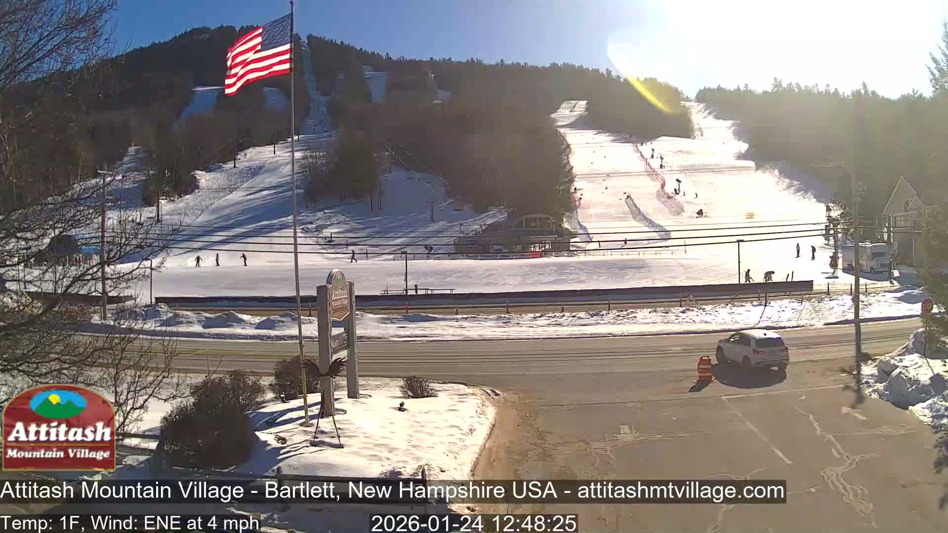 Attitash Mountain Village & Ski Slopes Live Cam - Bartlett, Carroll, New Hampshire, USA