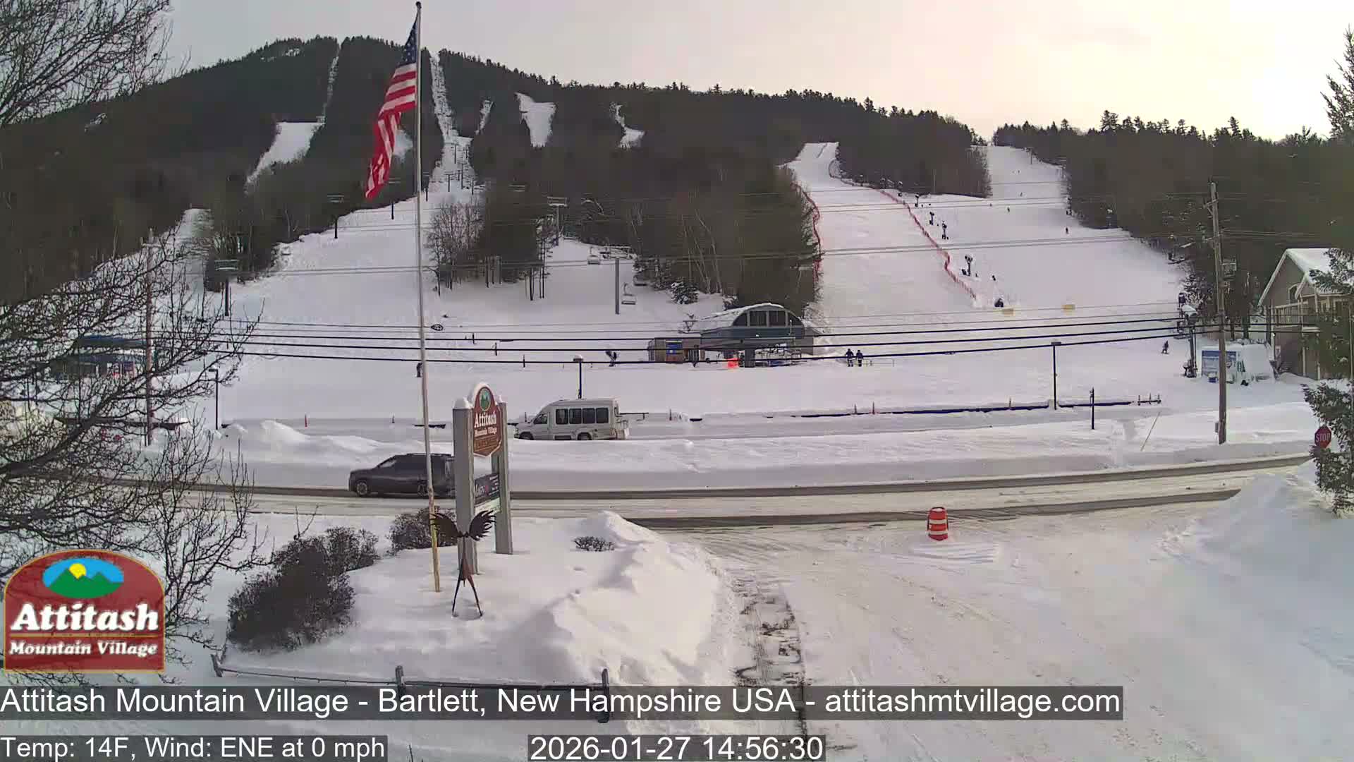 Attitash Mountain Village & Ski Slopes Live Cam - Bartlett, Carroll, New Hampshire, USA