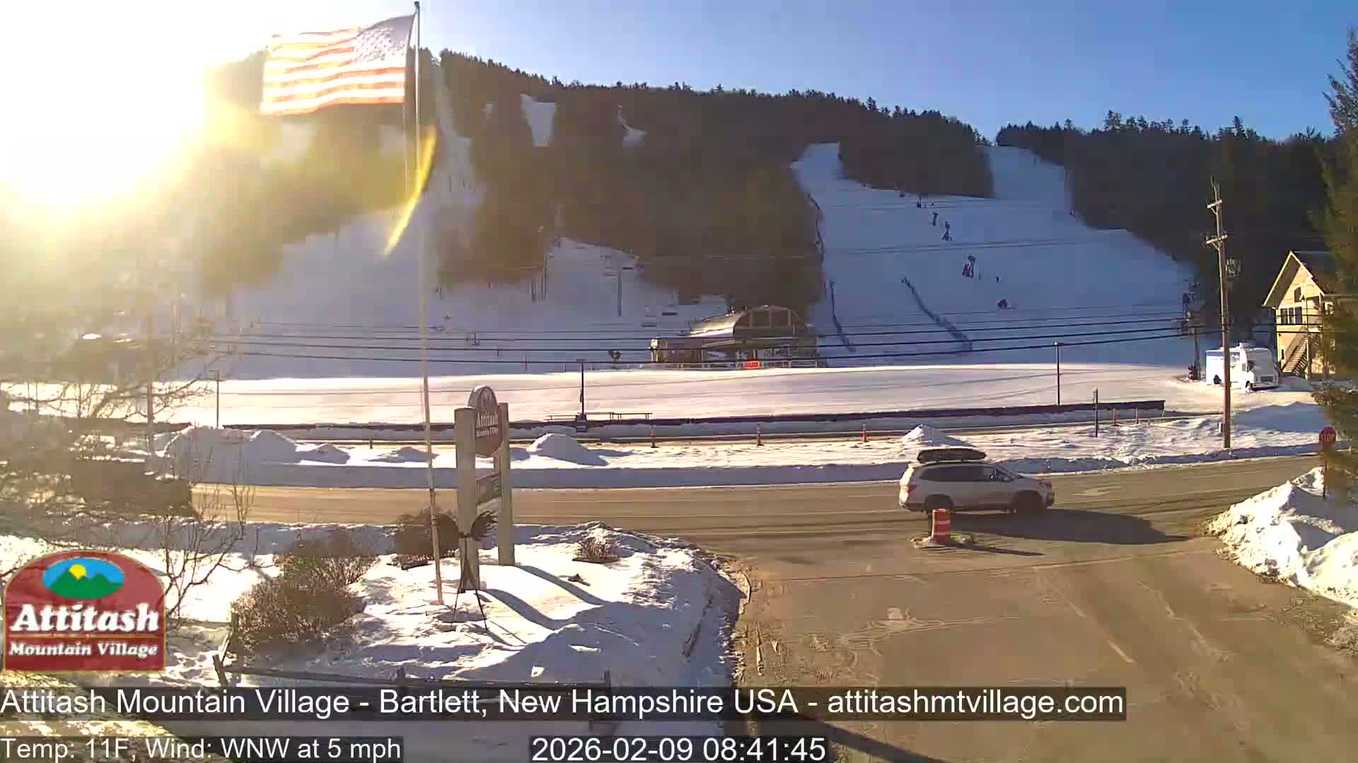Attitash Mountain Village & Ski Slopes Live Cam - Bartlett, Carroll, New Hampshire, USA