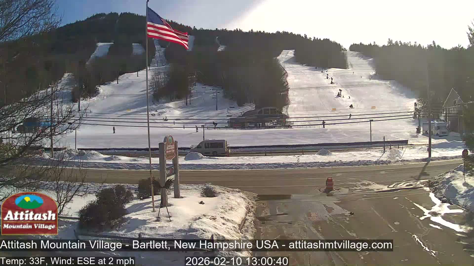 Attitash Mountain Village & Ski Slopes Live Cam - Bartlett, Carroll, New Hampshire, USA