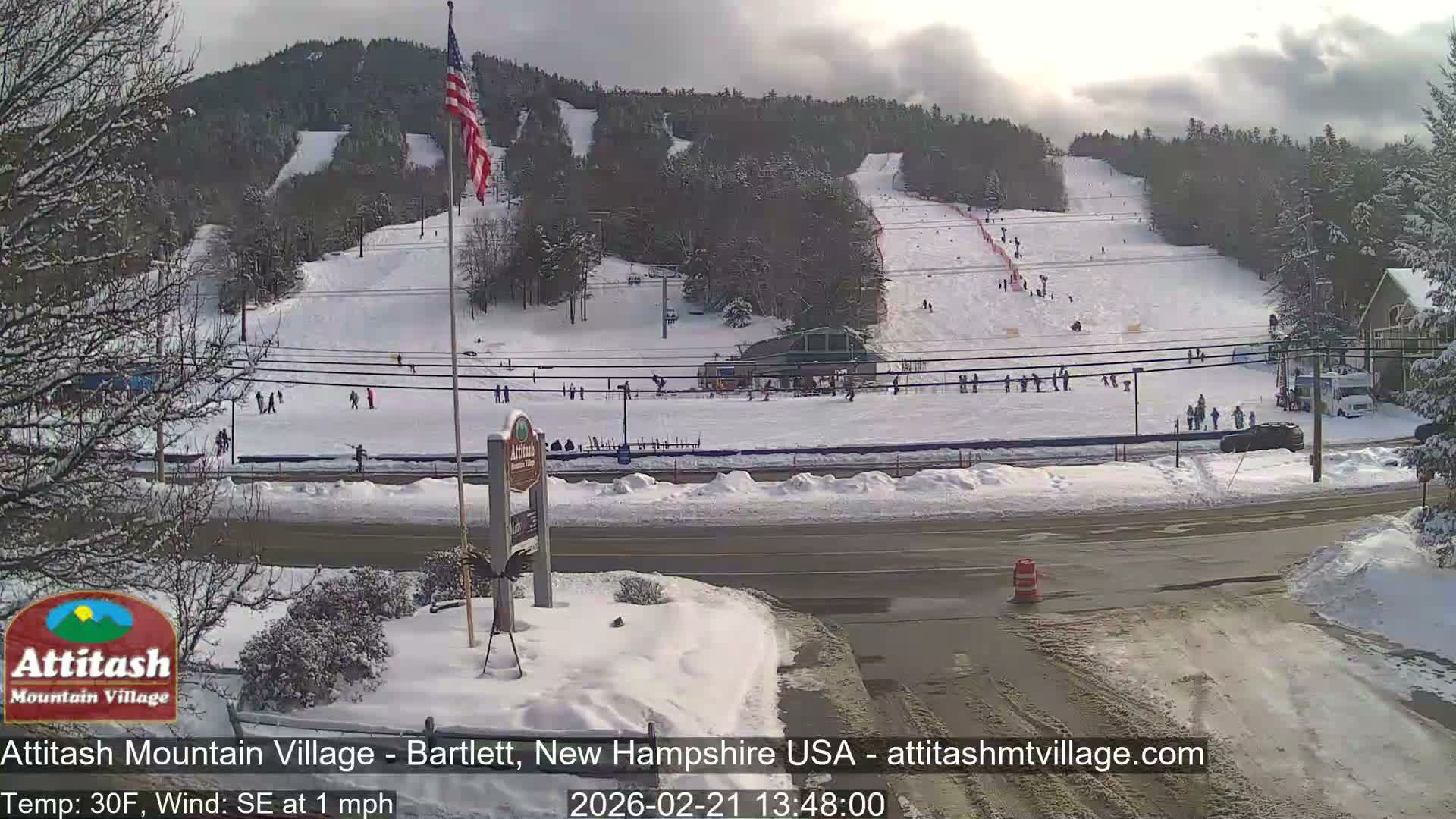 Attitash Mountain Village & Ski Slopes Live Cam - Bartlett, Carroll, New Hampshire, USA