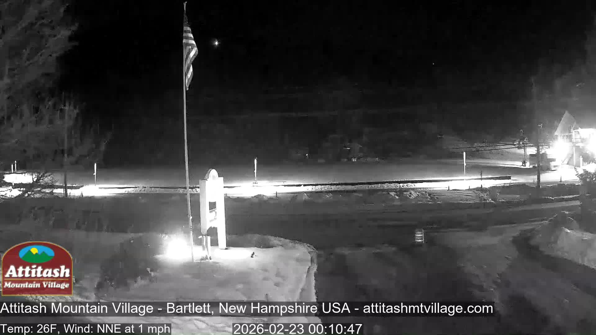 Attitash Mountain Village & Ski Slopes Live Cam - Bartlett, Carroll, New Hampshire, USA