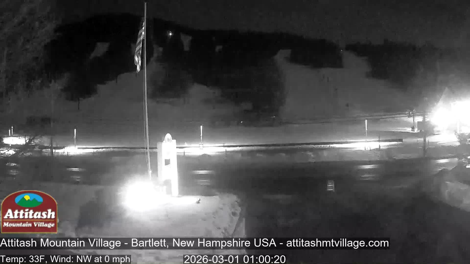 Attitash Mountain Village & Ski Slopes Live Cam - Bartlett, Carroll, New Hampshire, USA