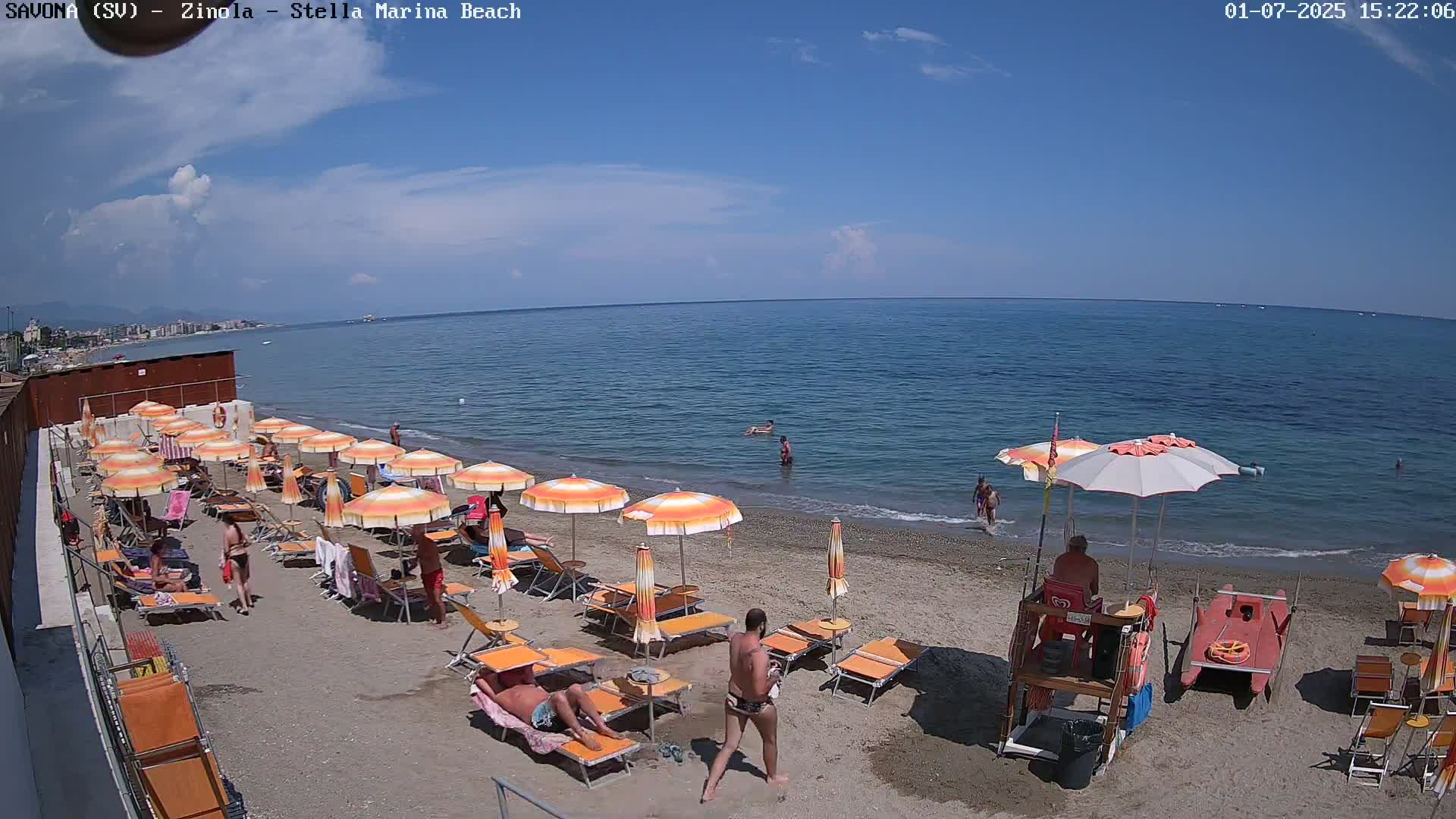Savona, Spiaggia di Zinola Beach Live Cam - Savona, Liguria, Italy