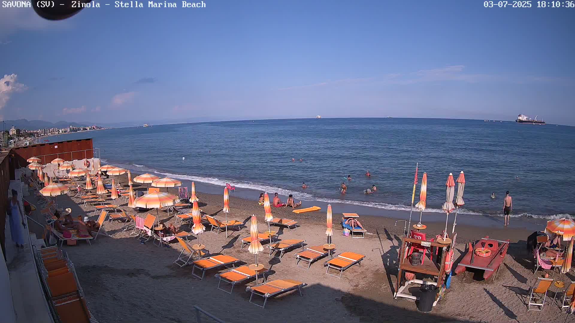 Savona, Spiaggia di Zinola Beach Live Cam - Savona, Liguria, Italy