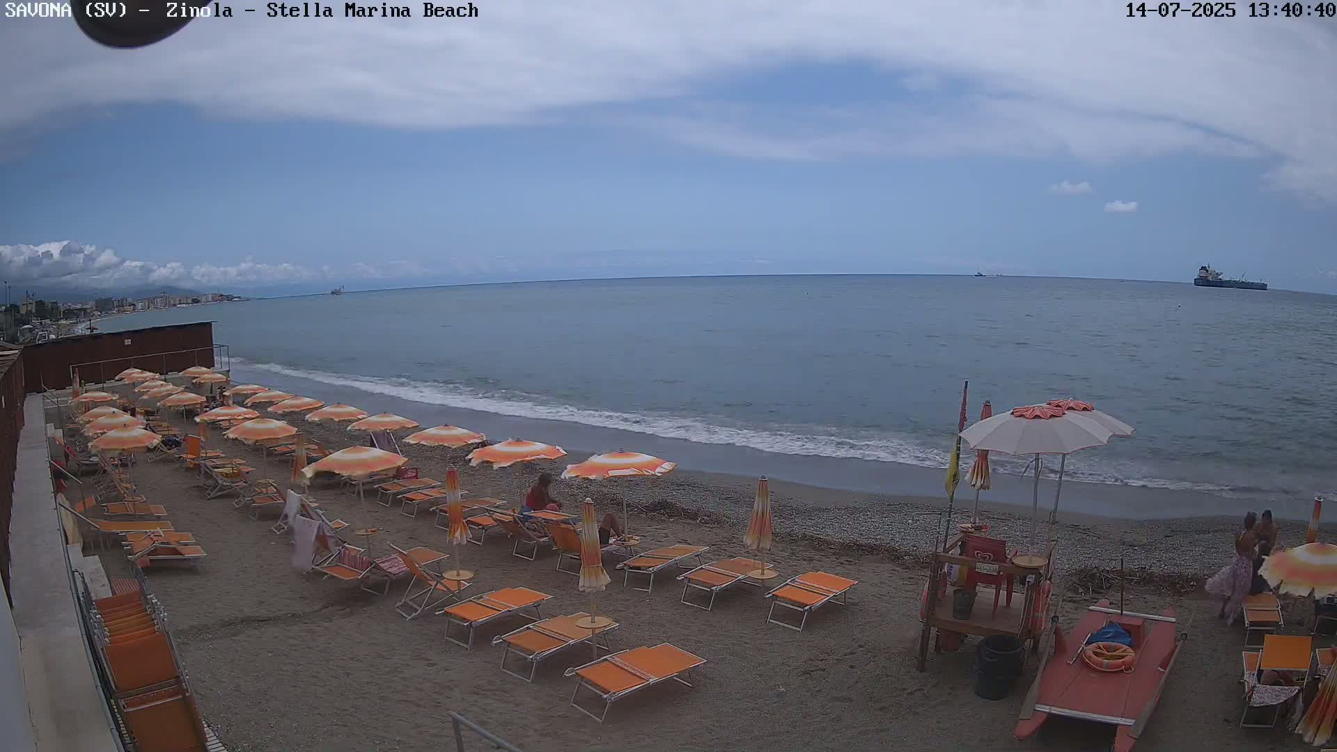 Savona, Spiaggia di Zinola Beach Live Cam - Savona, Liguria, Italy