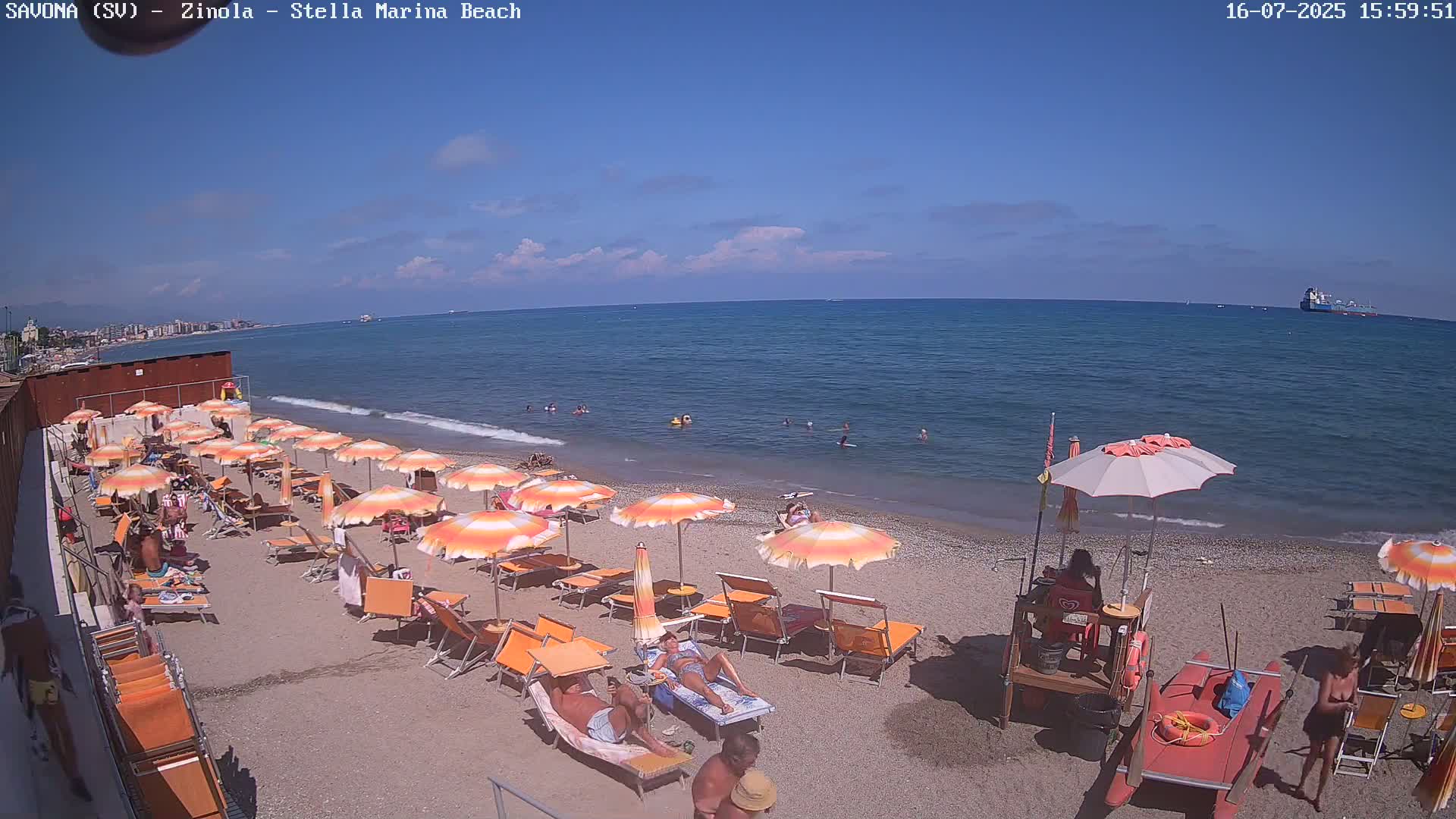 Savona, Spiaggia di Zinola Beach Live Cam - Savona, Liguria, Italy