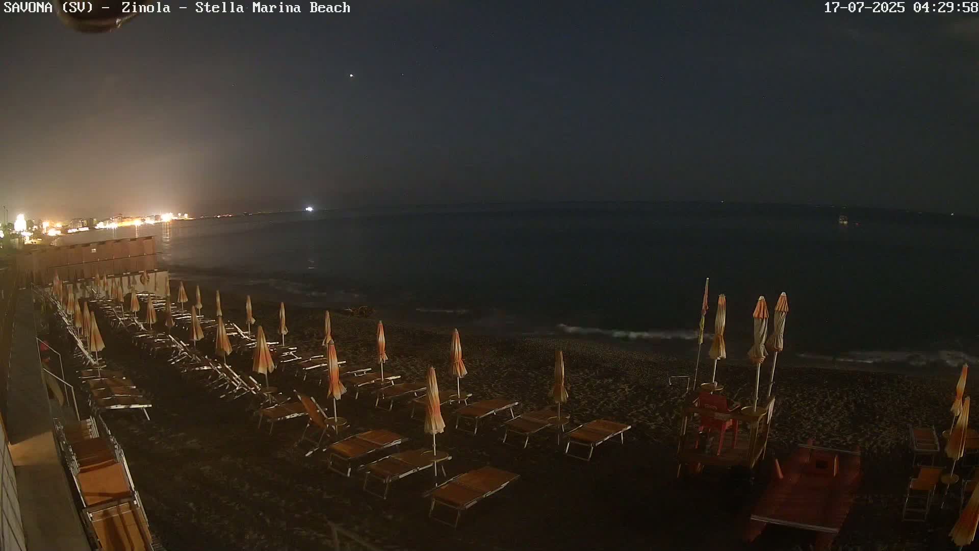 Savona, Spiaggia di Zinola Beach Live Cam - Savona, Liguria, Italy