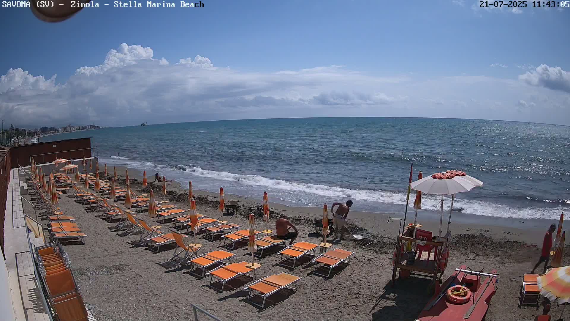 Savona, Spiaggia di Zinola Beach Live Cam - Savona, Liguria, Italy
