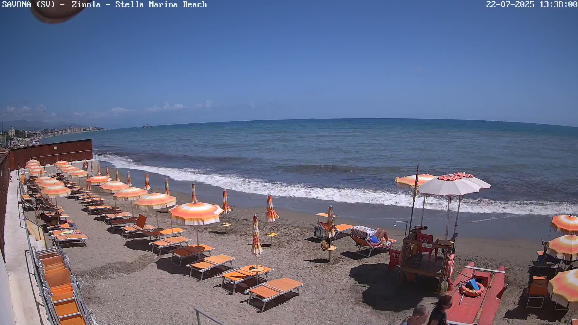 Savona, Spiaggia di Zinola Beach Live Cam - Savona, Liguria, Italy