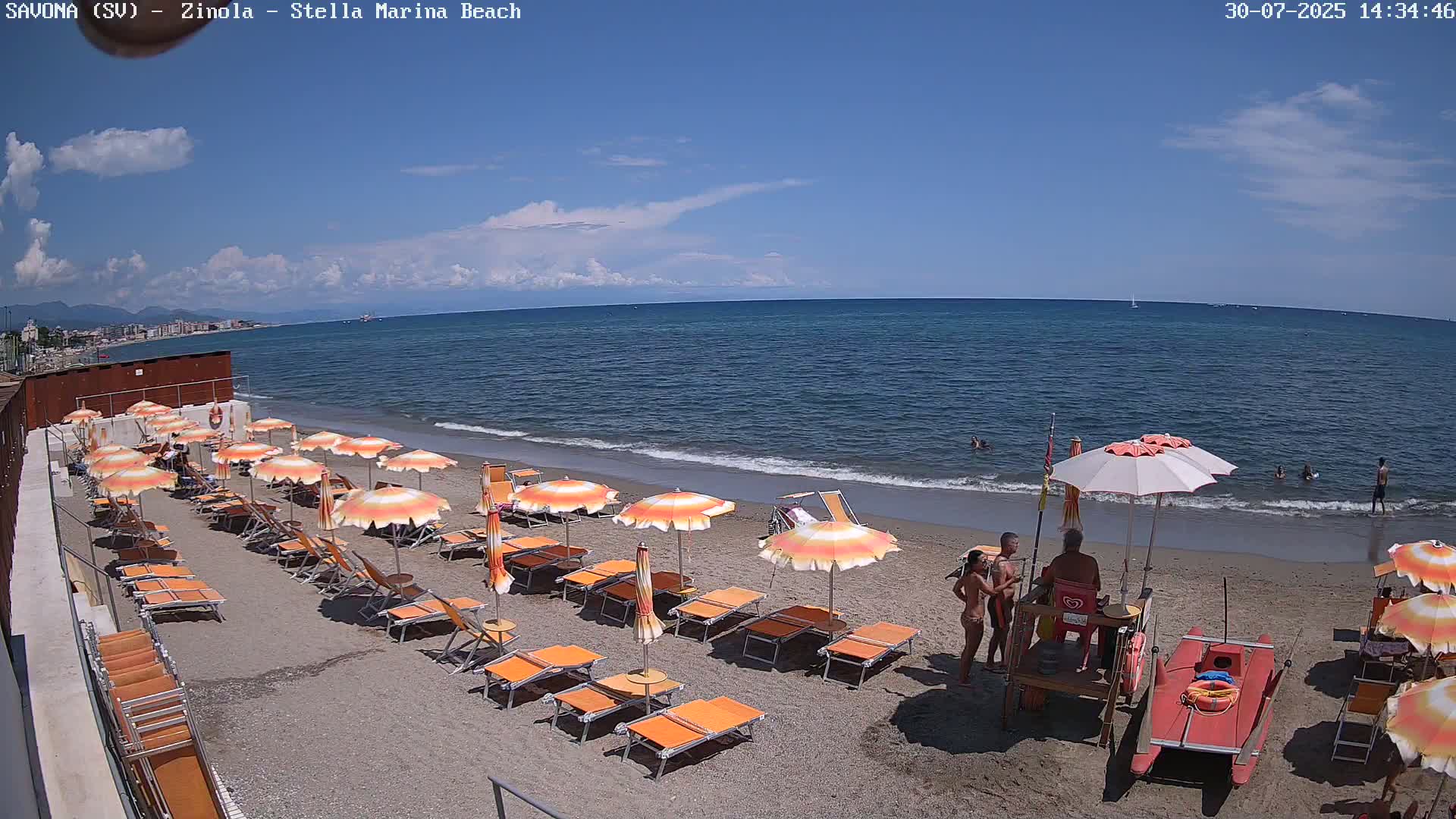 Savona, Spiaggia di Zinola Beach Live Cam - Savona, Liguria, Italy
