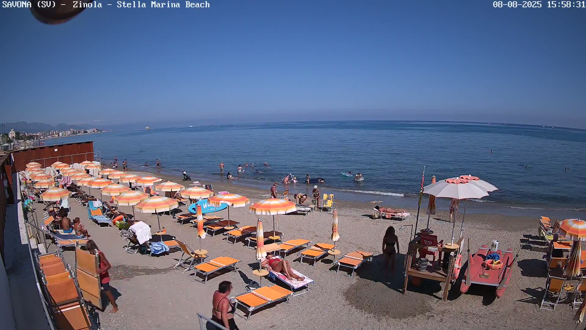 Savona, Spiaggia di Zinola Beach Live Cam - Savona, Liguria, Italy