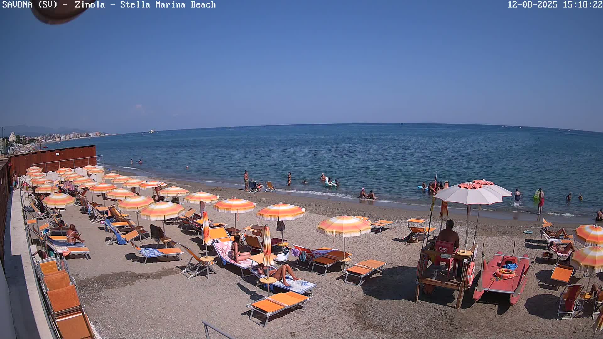 Savona, Spiaggia di Zinola Beach Live Cam - Savona, Liguria, Italy