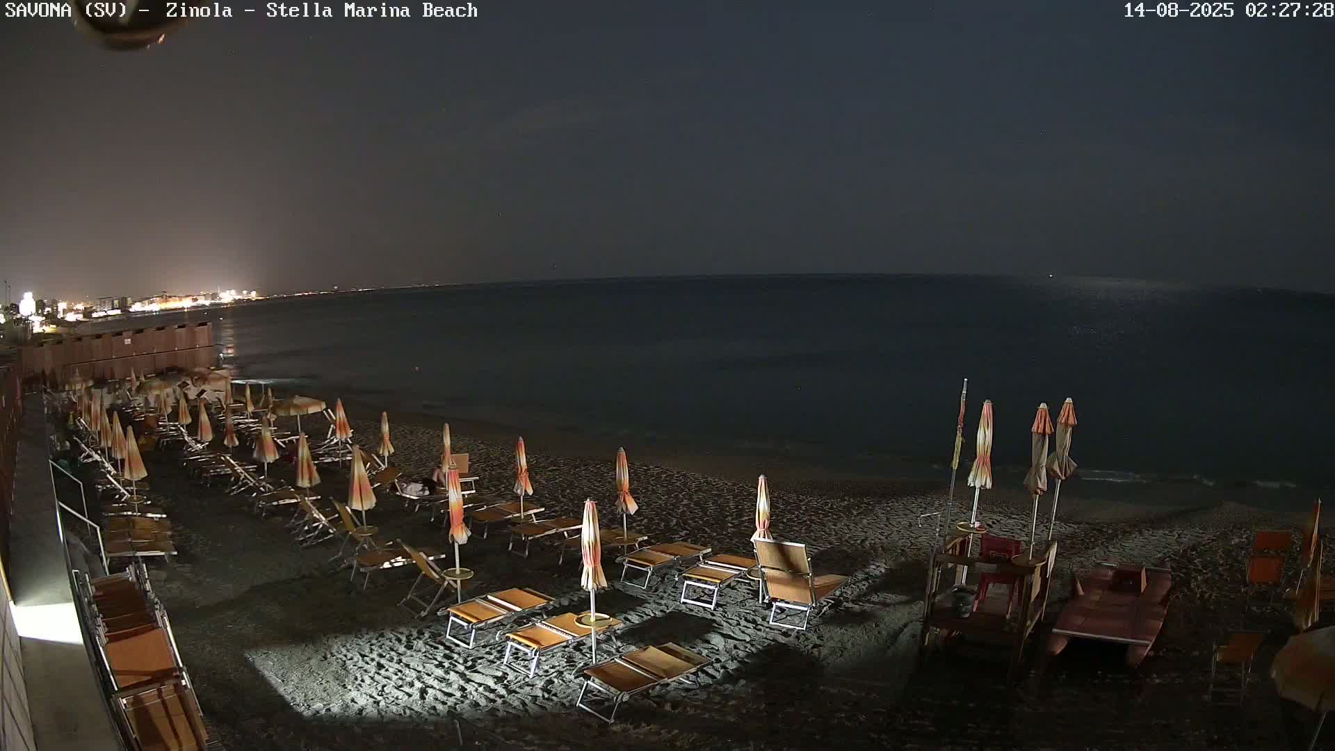 Savona, Spiaggia di Zinola Beach Live Cam - Savona, Liguria, Italy