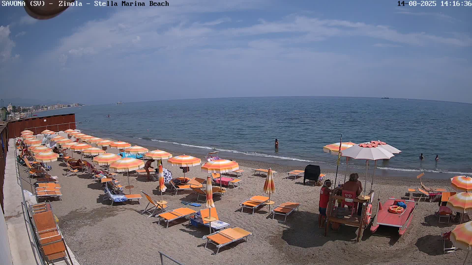 Savona, Spiaggia di Zinola Beach Live Cam - Savona, Liguria, Italy