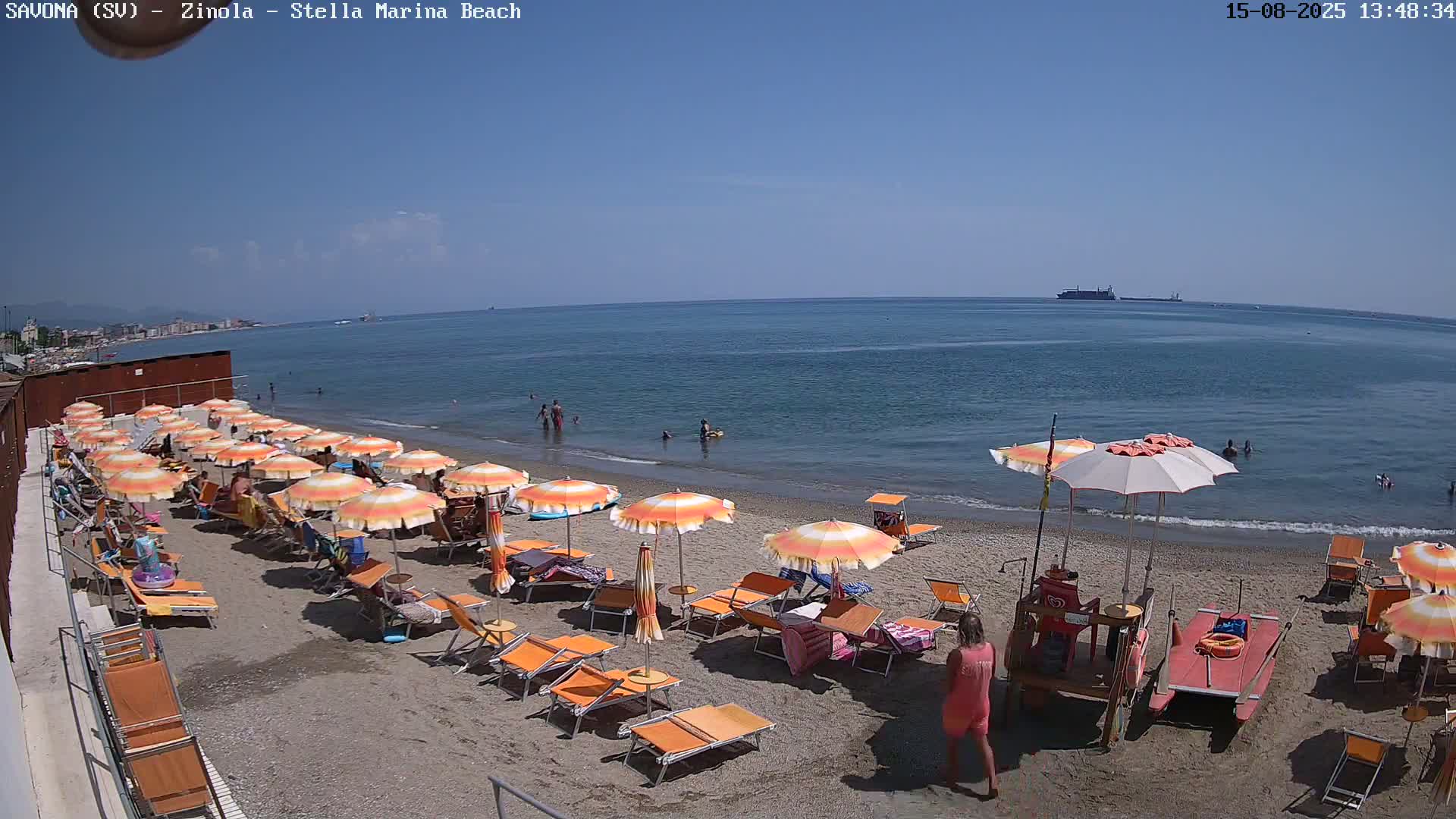 Savona, Spiaggia di Zinola Beach Live Cam - Savona, Liguria, Italy