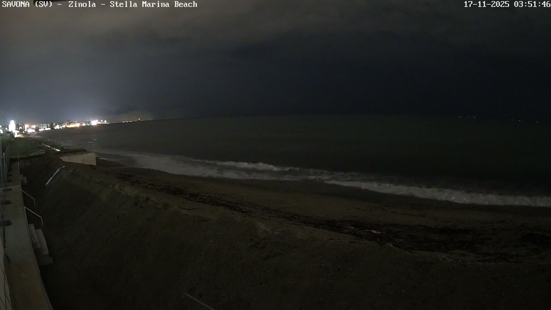 Savona, Spiaggia di Zinola Beach Live Cam - Savona, Liguria, Italy