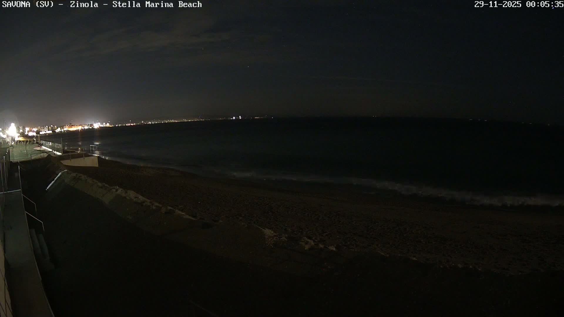 Savona, Spiaggia di Zinola Beach Live Cam - Savona, Liguria, Italy