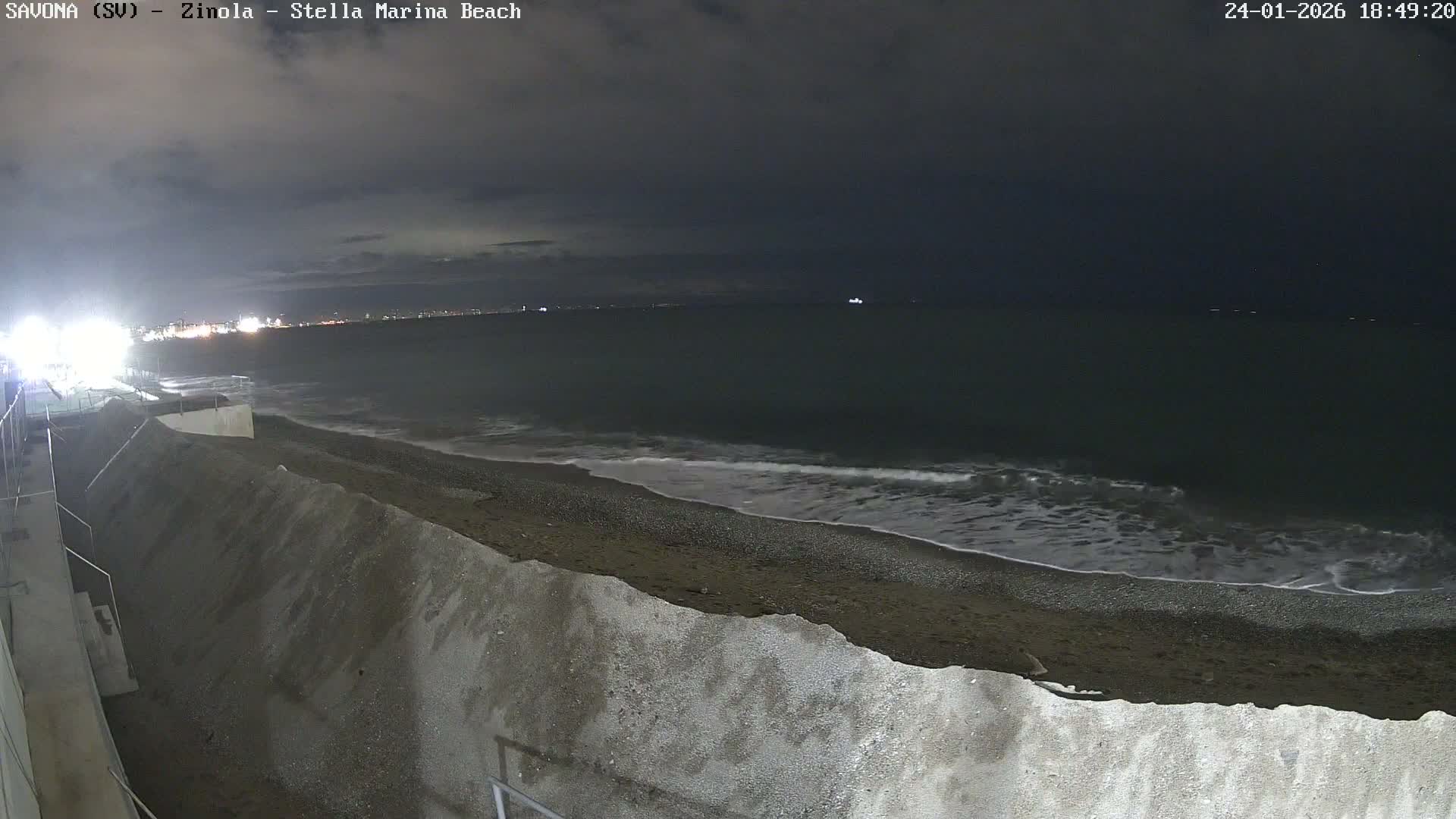 Savona, Spiaggia di Zinola Beach Live Cam - Savona, Liguria, Italy