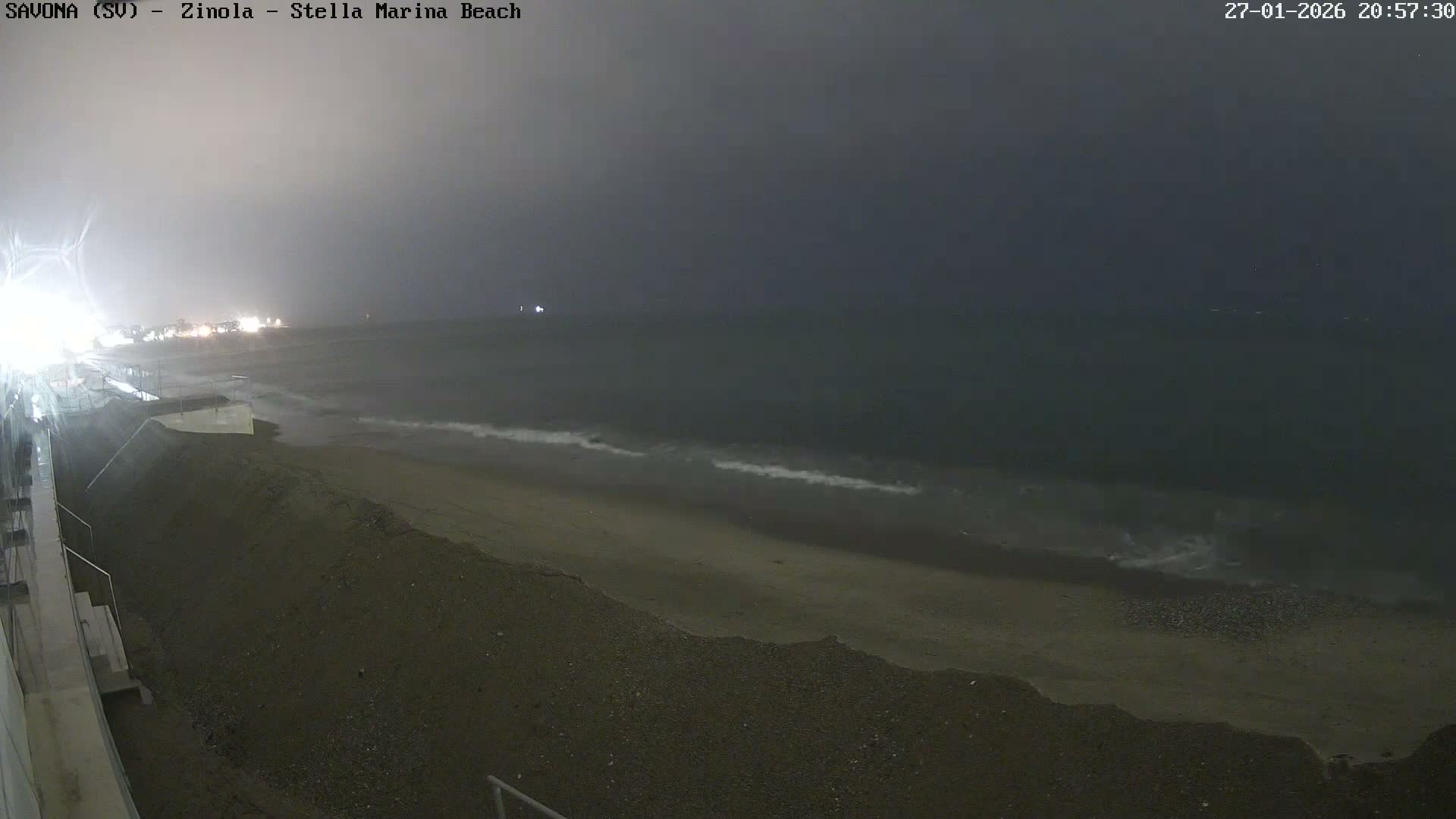 Savona, Spiaggia di Zinola Beach Live Cam - Savona, Liguria, Italy