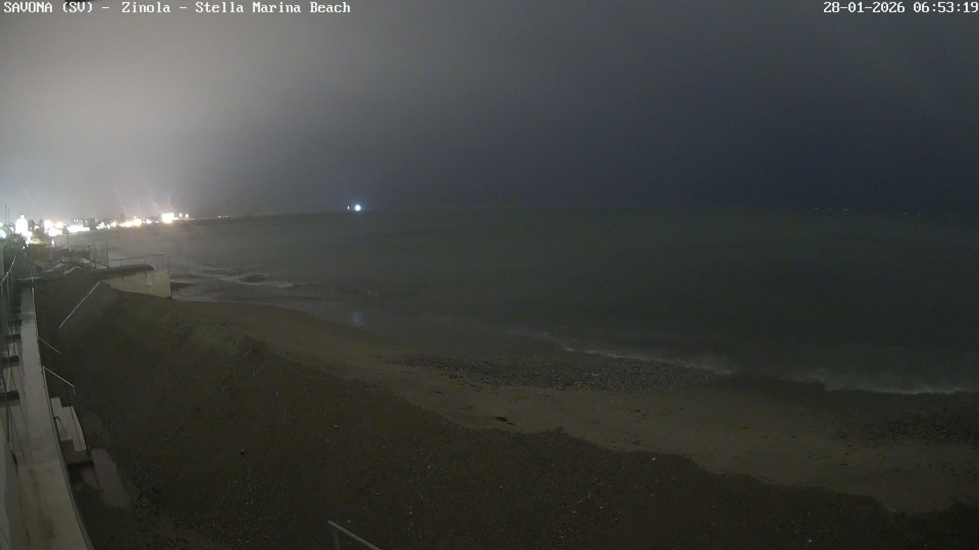 Savona, Spiaggia di Zinola Beach Live Cam - Savona, Liguria, Italy