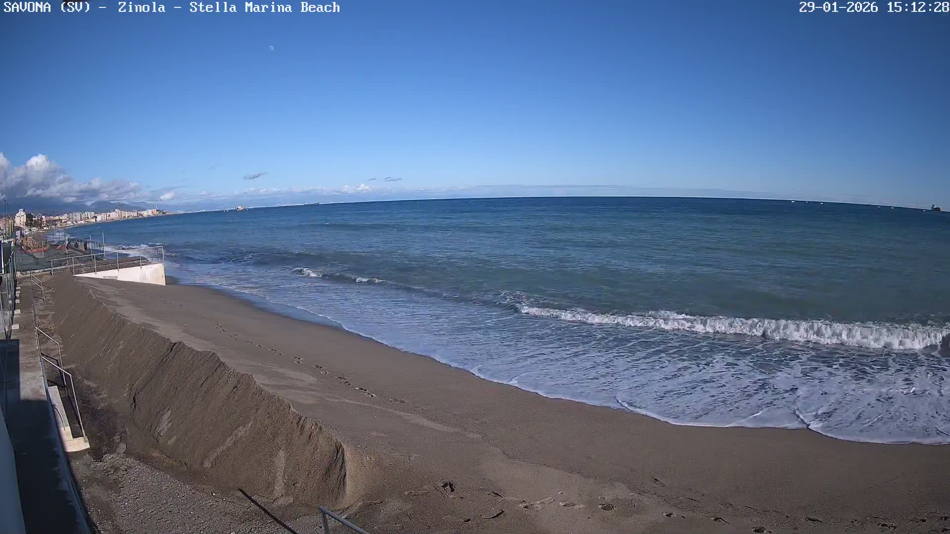 Savona, Spiaggia di Zinola Beach Live Cam - Savona, Liguria, Italy