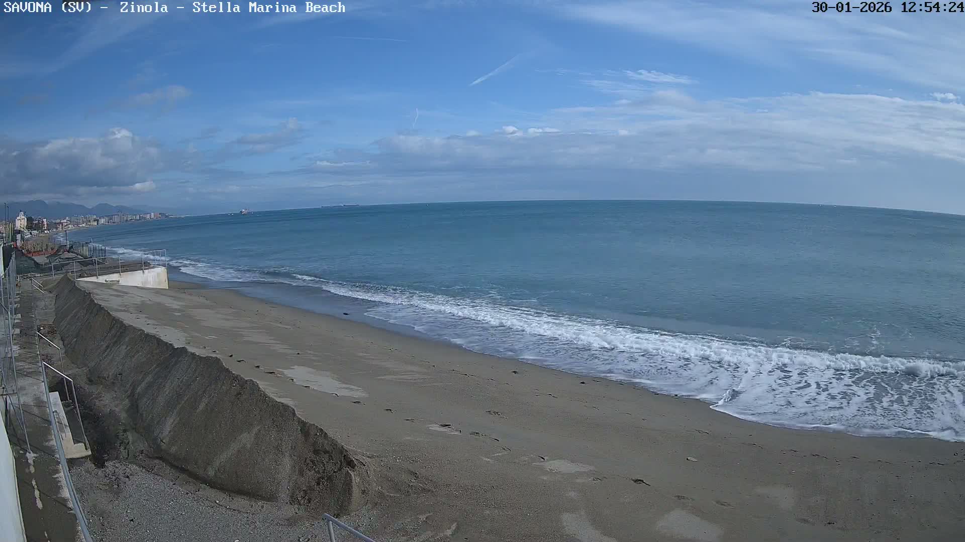 Savona, Spiaggia di Zinola Beach Live Cam - Savona, Liguria, Italy