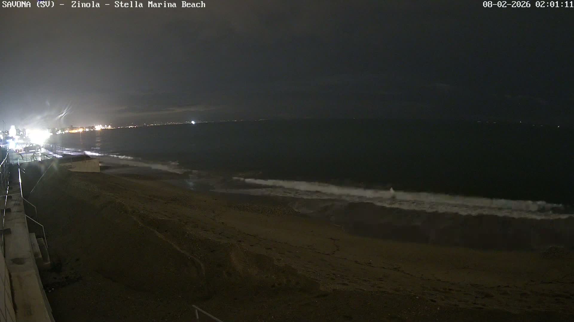 Savona, Spiaggia di Zinola Beach Live Cam - Savona, Liguria, Italy
