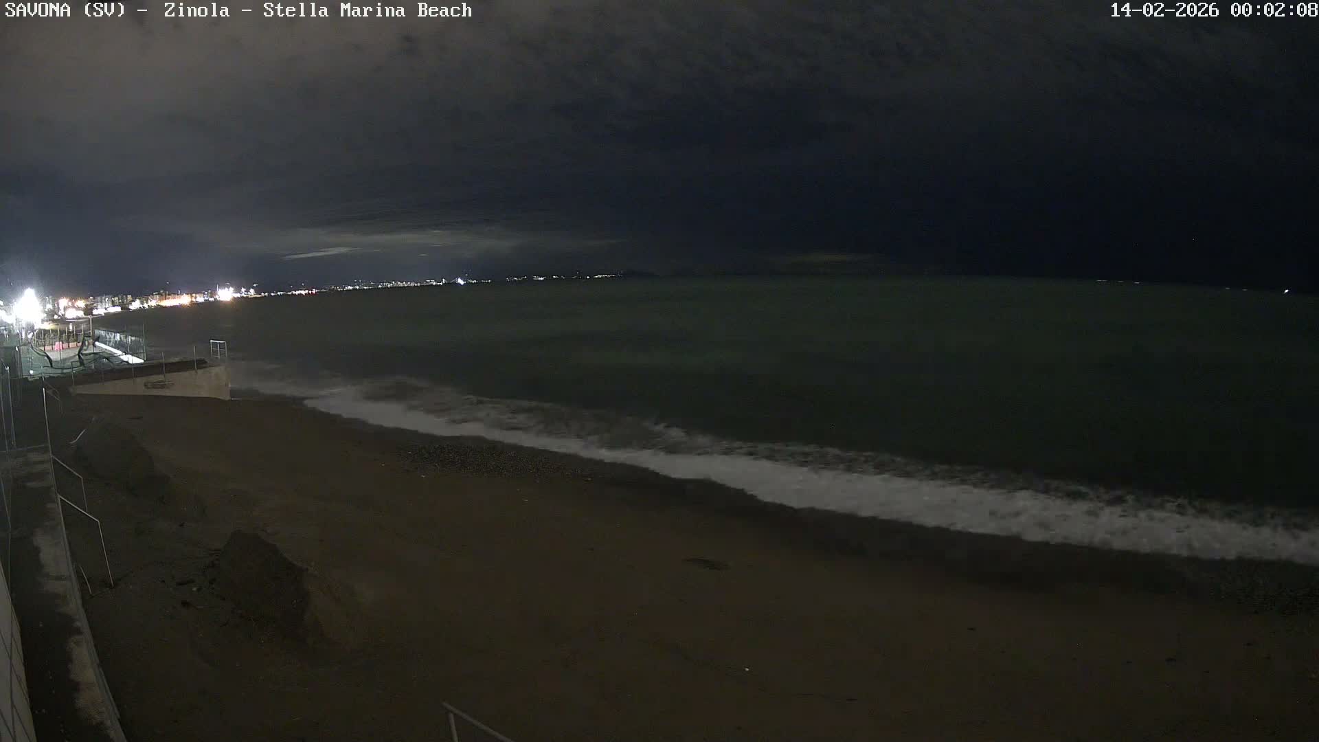 Savona, Spiaggia di Zinola Beach Live Cam - Savona, Liguria, Italy