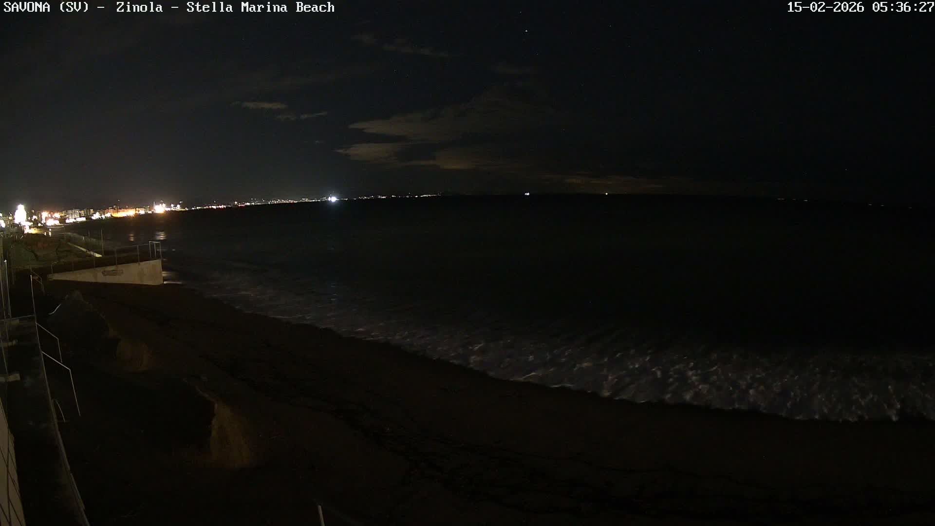 Savona, Spiaggia di Zinola Beach Live Cam - Savona, Liguria, Italy