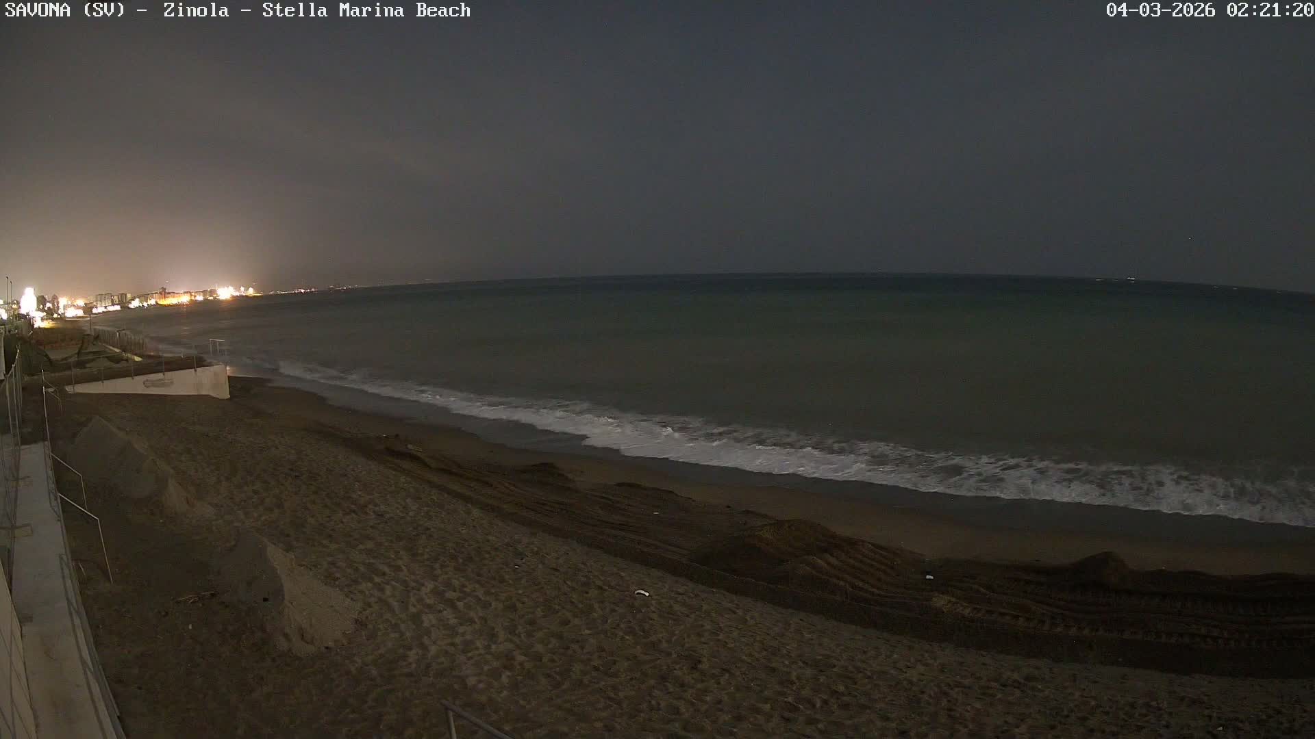 Savona, Spiaggia di Zinola Beach Live Cam - Savona, Liguria, Italy