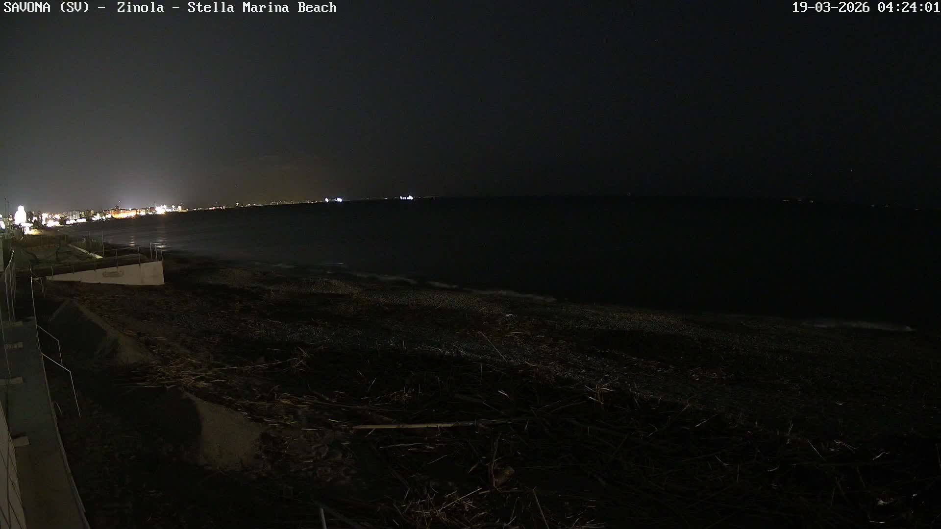 Savona, Spiaggia di Zinola Beach Live Cam - Savona, Liguria, Italy