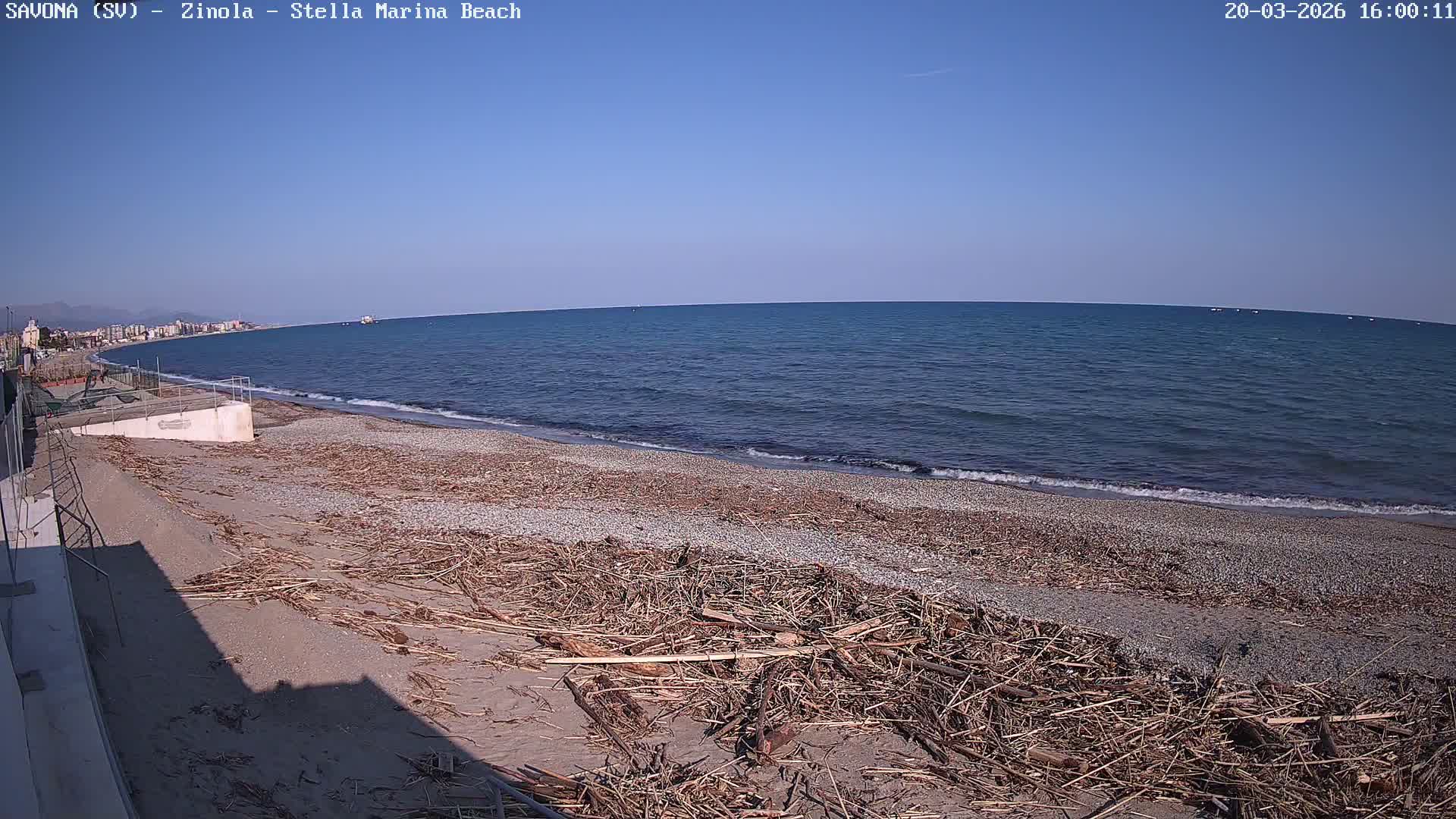 Savona, Spiaggia di Zinola Beach Live Cam - Savona, Liguria, Italy