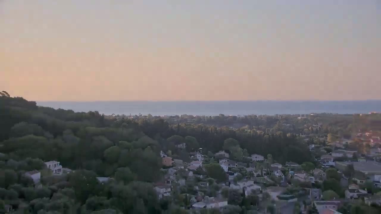 Biot  Commune Panaromic Live Cam - Grasse, Alpes-Maritimes, Provence-Alpes-Côte d’Azur, France