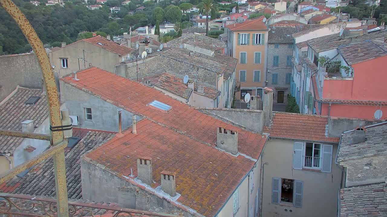 Biot  Commune Panaromic Live Cam - Grasse, Alpes-Maritimes, Provence-Alpes-Côte d’Azur, France